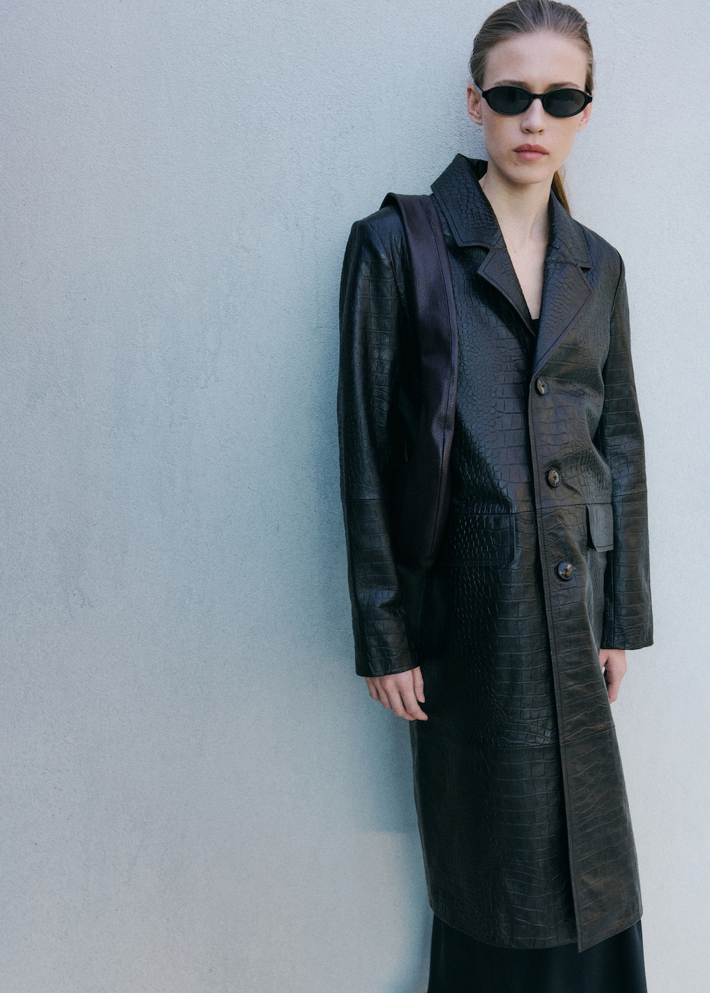 Crocodile-effect faux fur coat - Women | MANGO Singapore