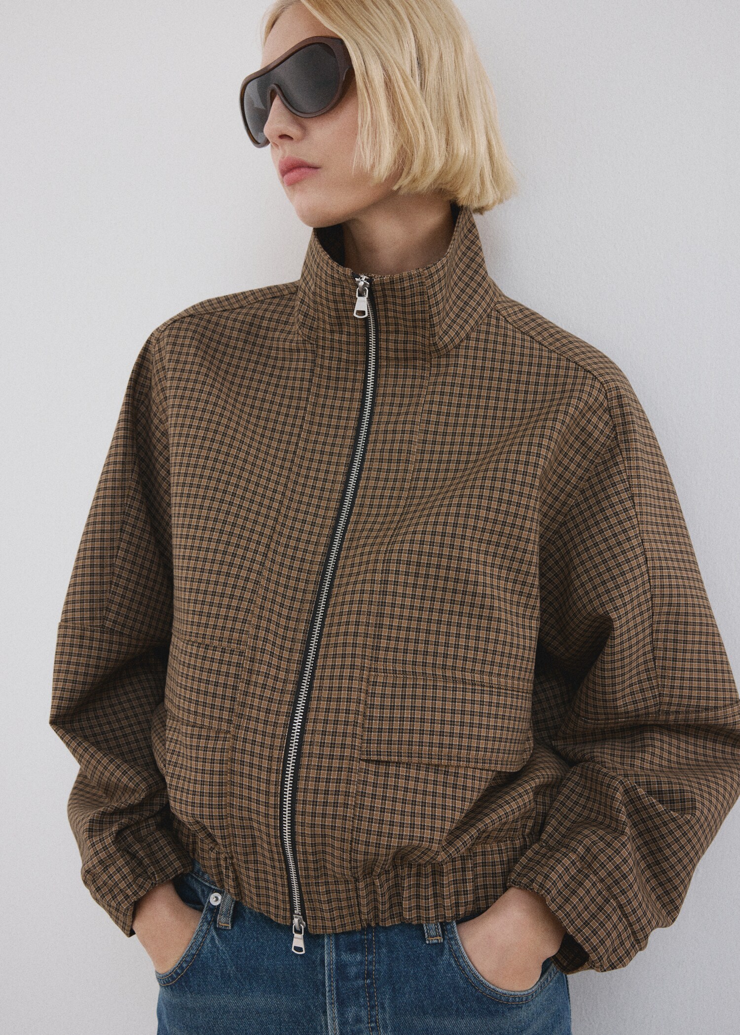 Houndstooth high-collar jacket - Details of the article 4