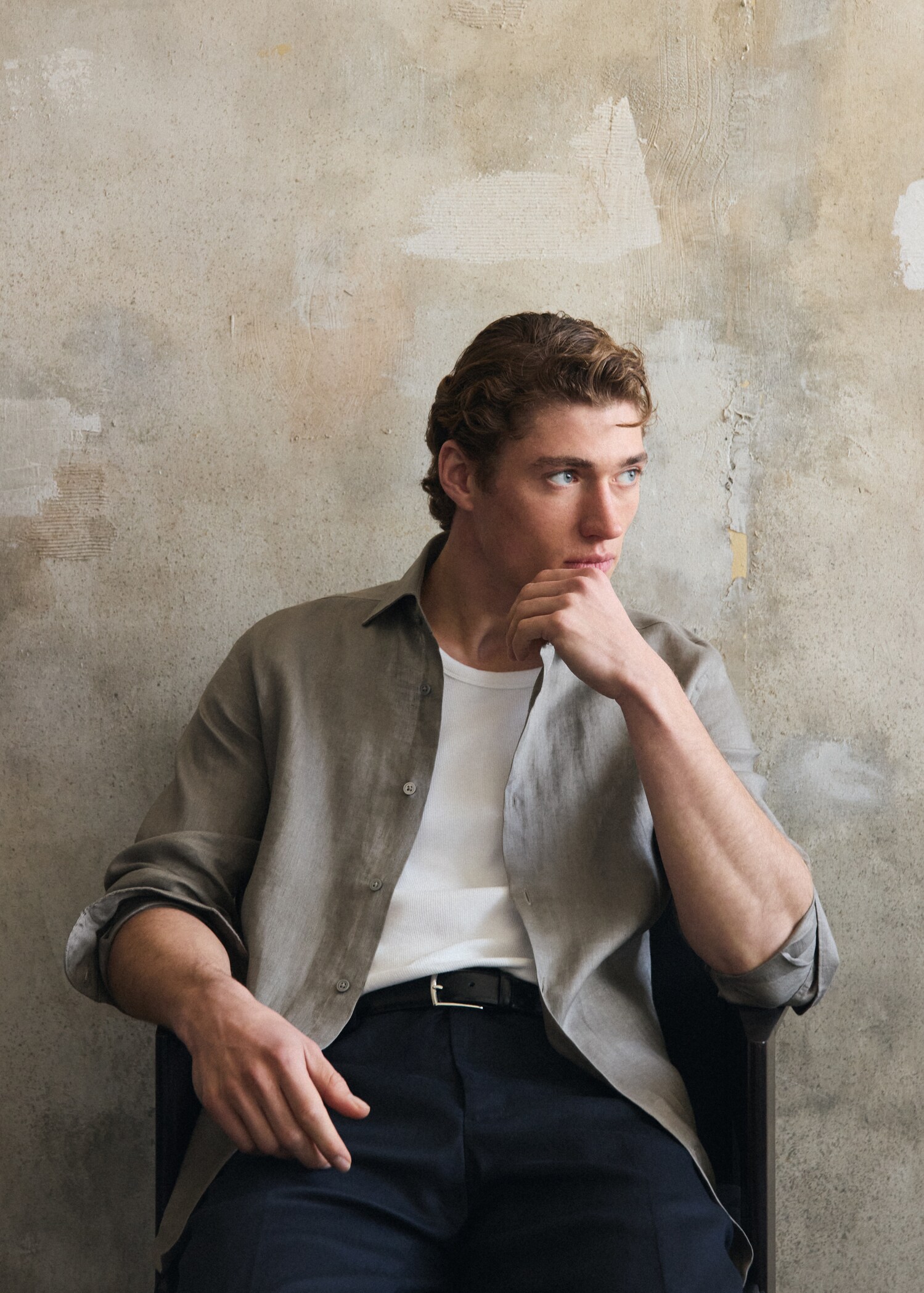 100% linen slim-fit shirt - Details of the article 5