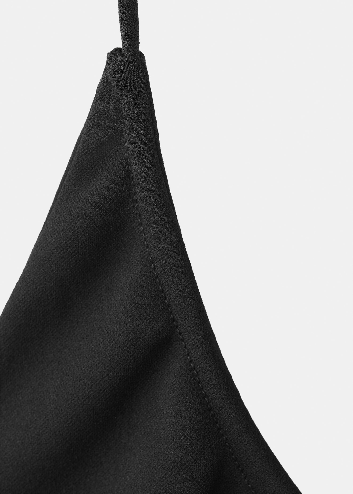 Halter neck short dress - Details of the article 8