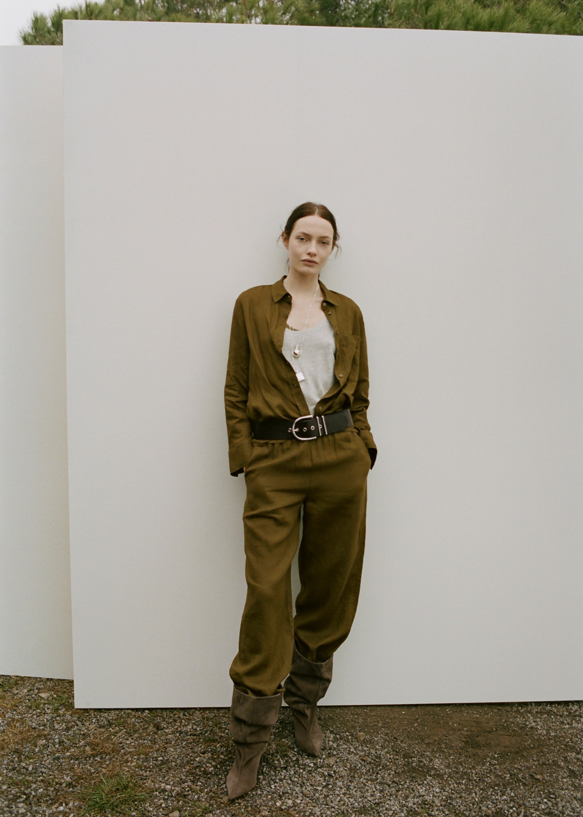 Pocket linen shirt - General plane, Olive Green. Ref: 27096345-04.