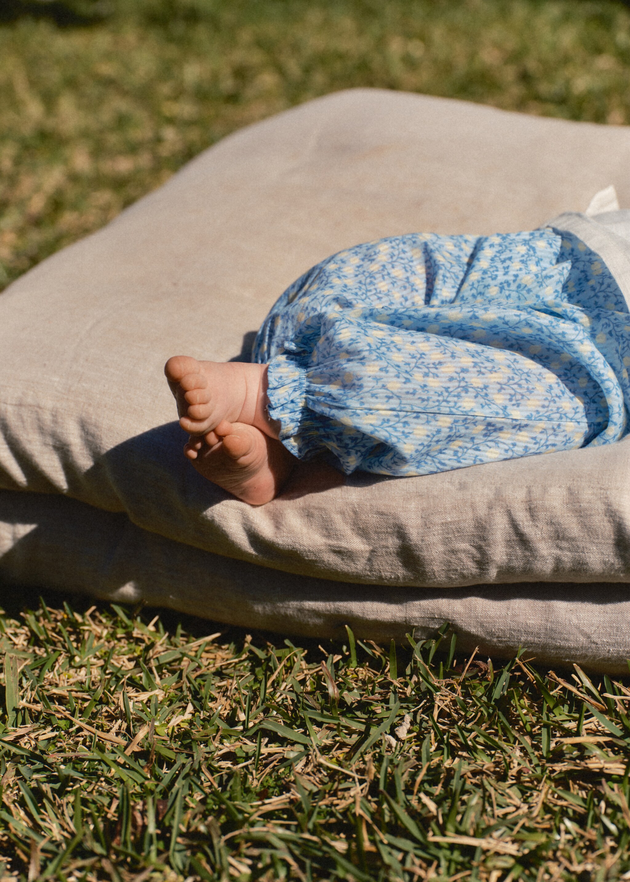 بنطال قطن مزين بالزهور - تفاصيل المنتج 5, أزرق. Ref: 27096723-01.