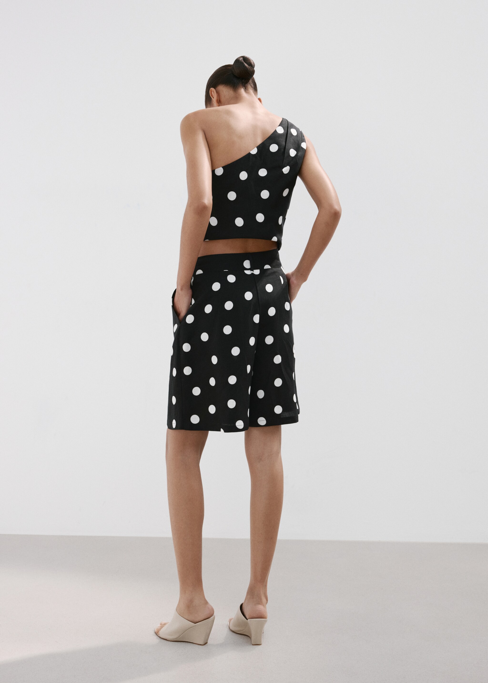 Lyocell polka dot shorts - Reverse of the article, Black. Ref: 27097152-01.