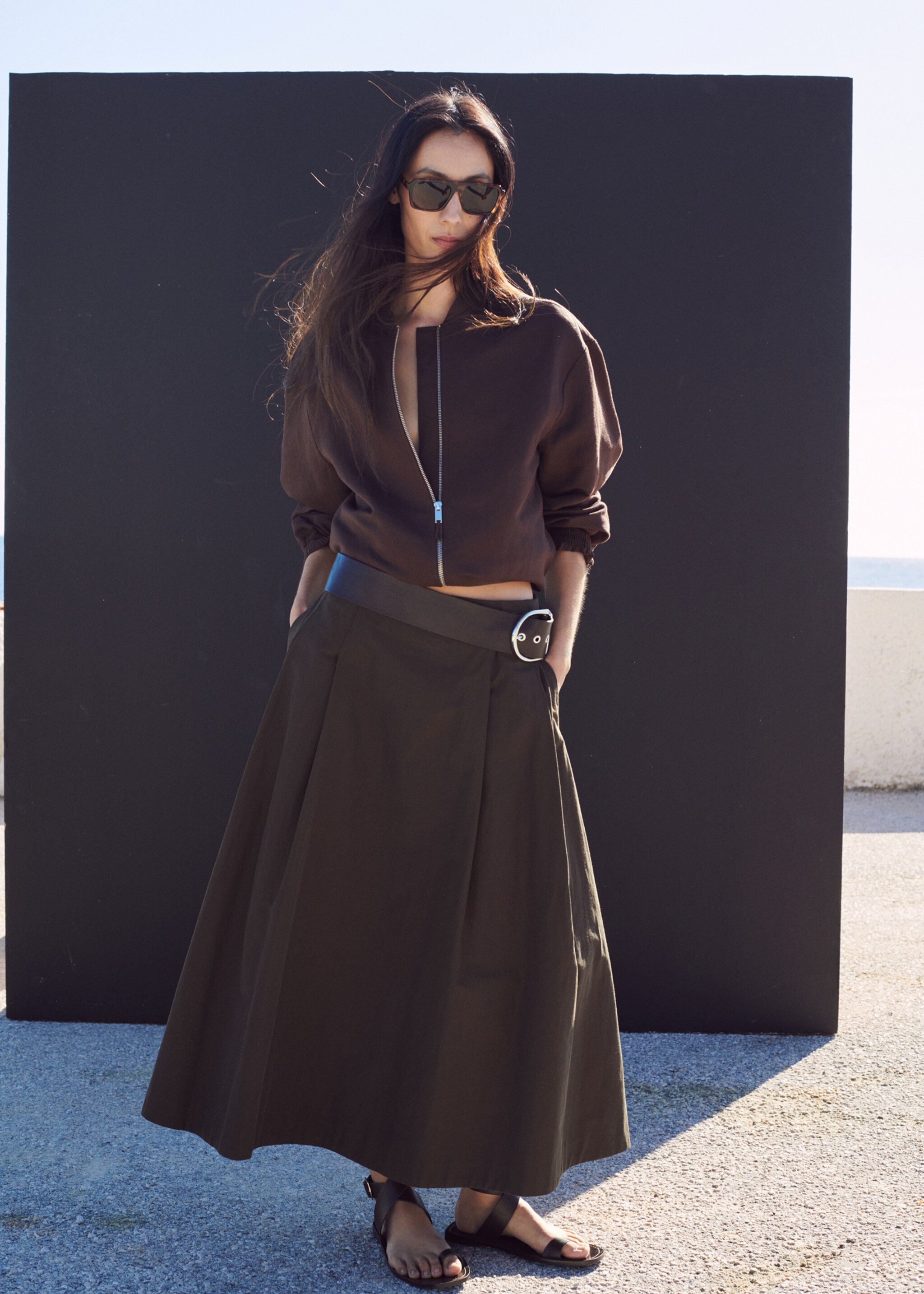 Flared midi-skirt - General plane, Chocolate. Ref: 27098646-01.