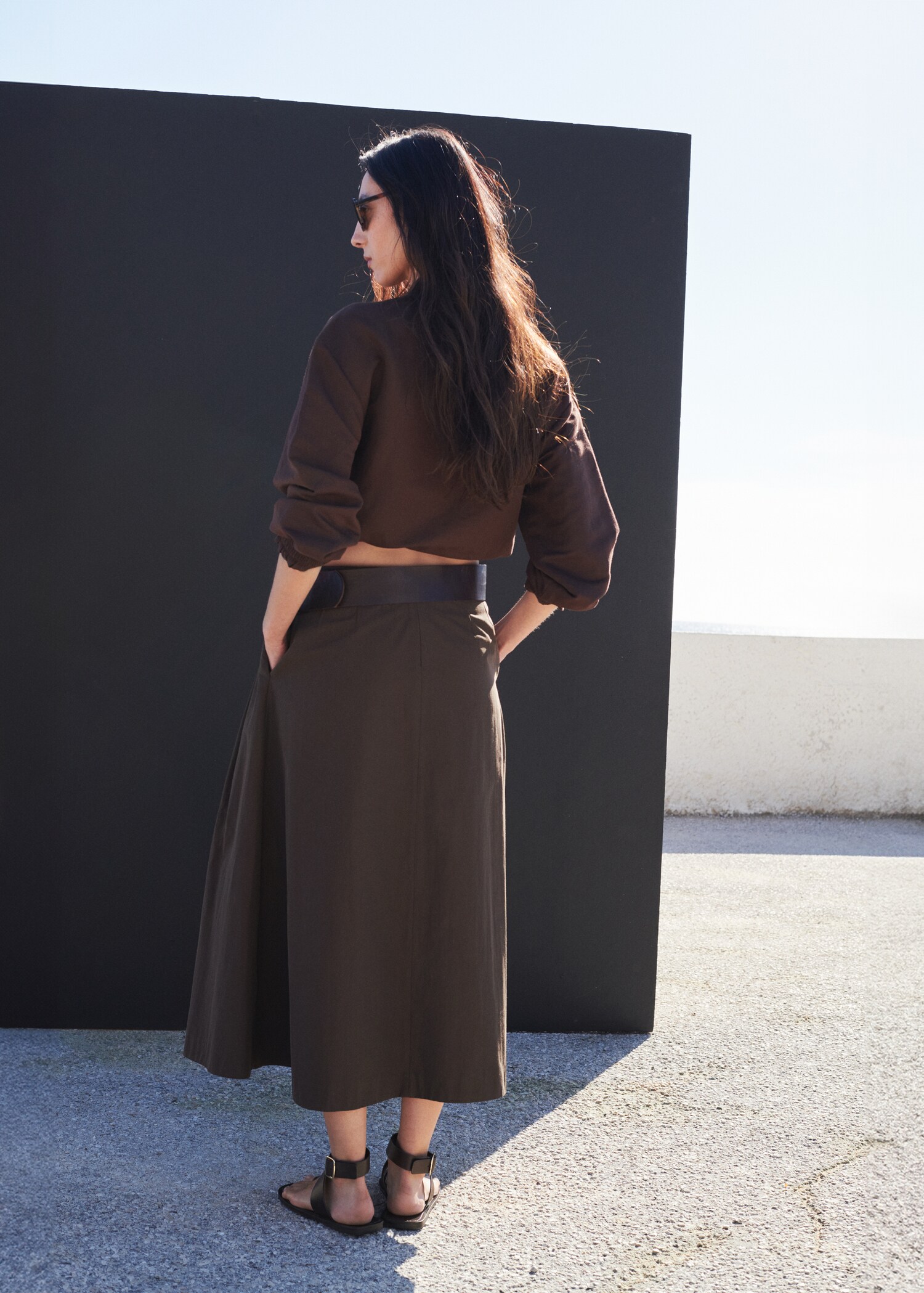 Flared midi-skirt - Reverse of the article