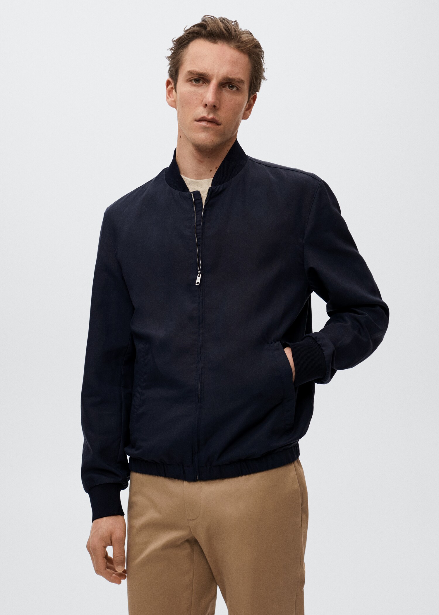 Chaqueta bomber lino Tencel - Plano medio