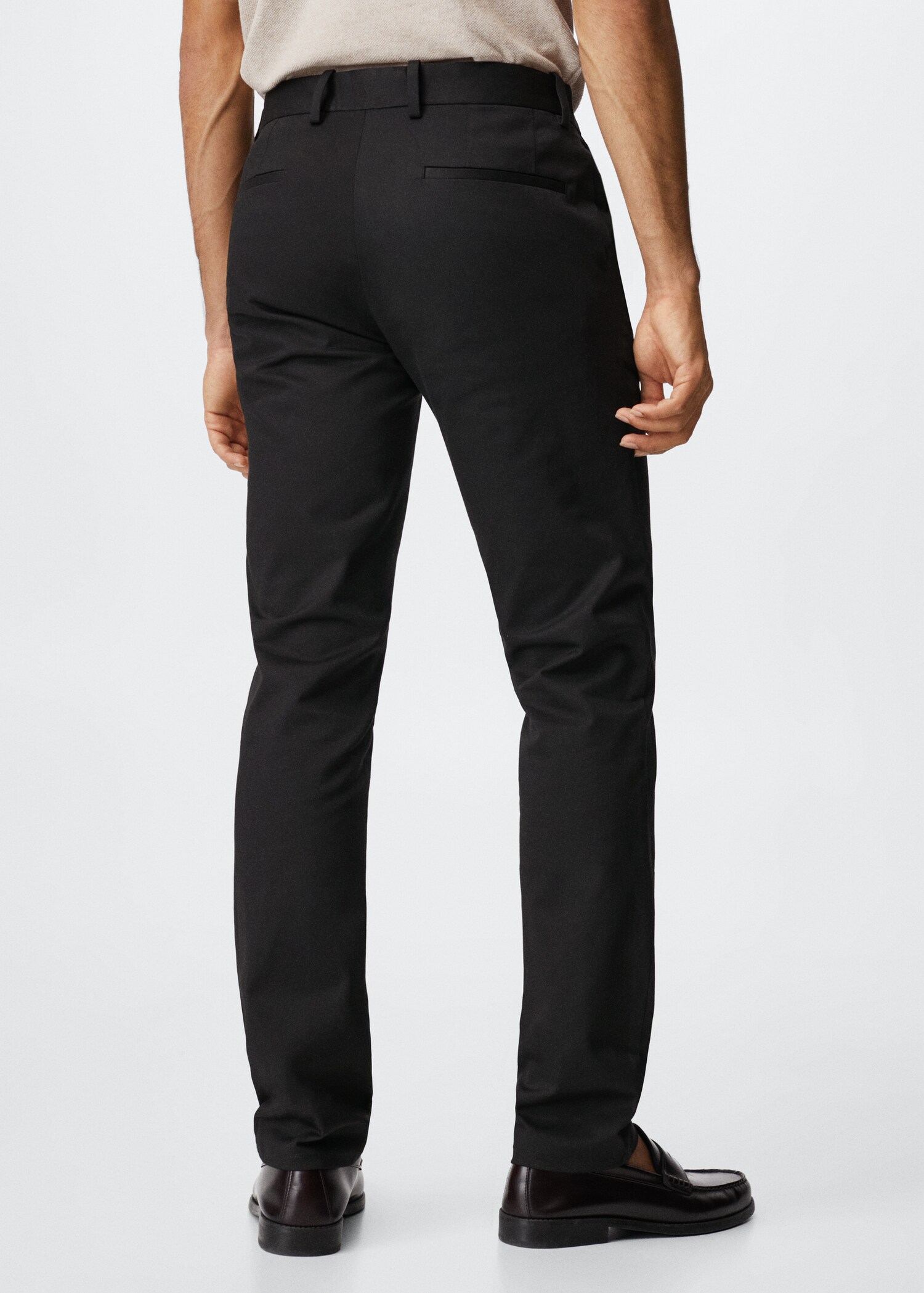 Брюки-чинос slim fit - Обратная сторона изделия