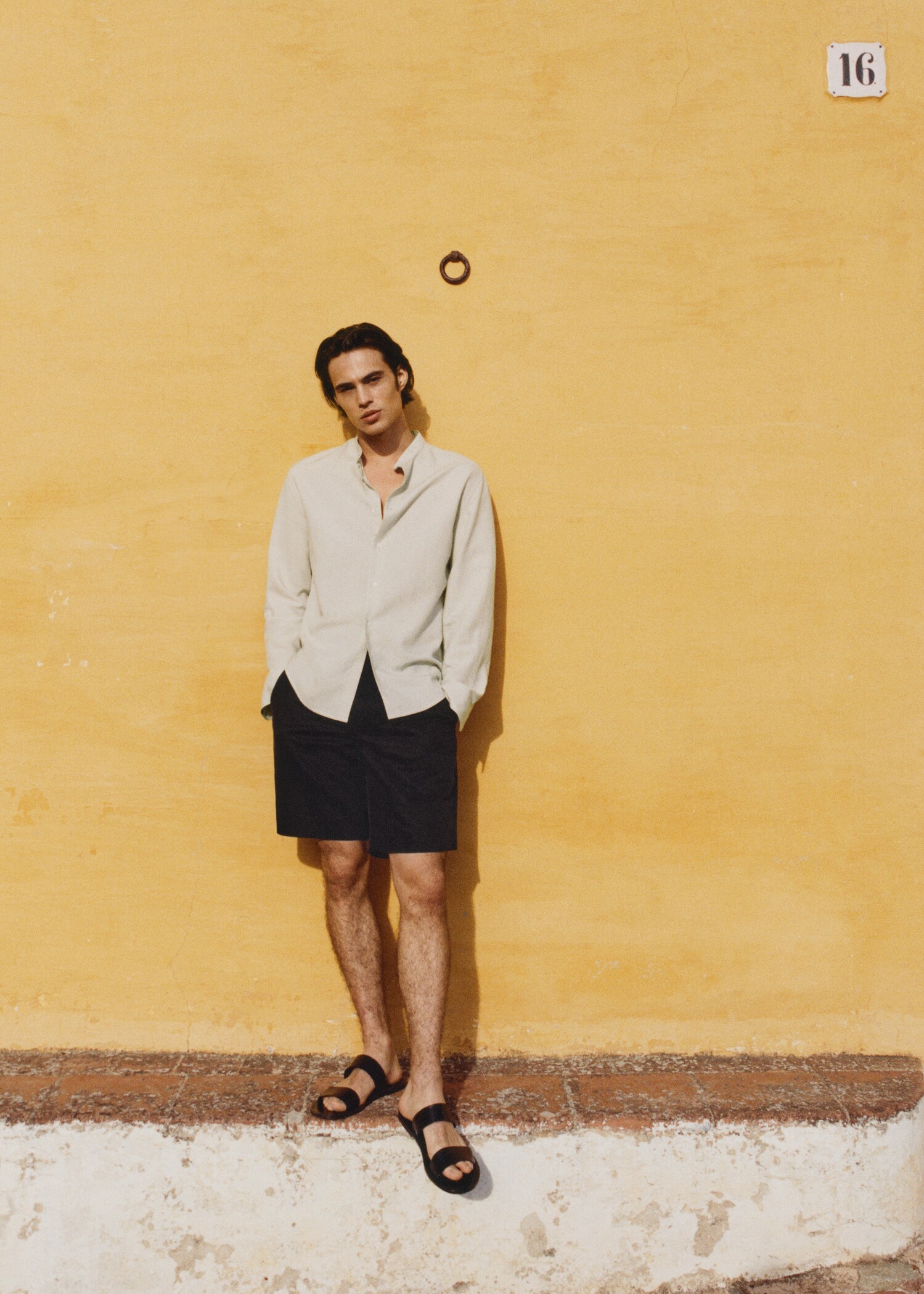 Linen lyocell Bermuda shorts - Details of the article 5