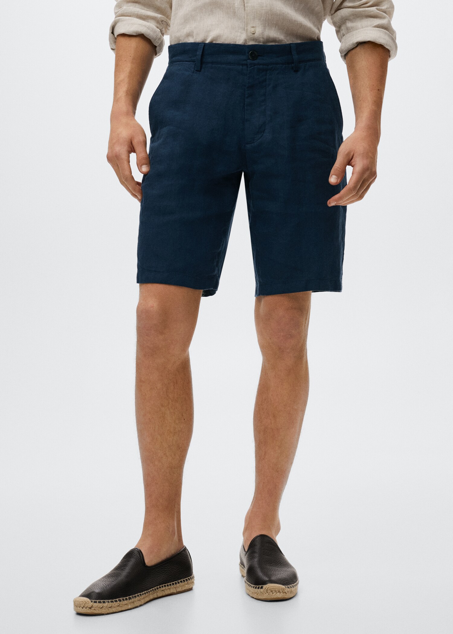 Bermudashorts aus 100 % Leinen - Mittlere Ansicht