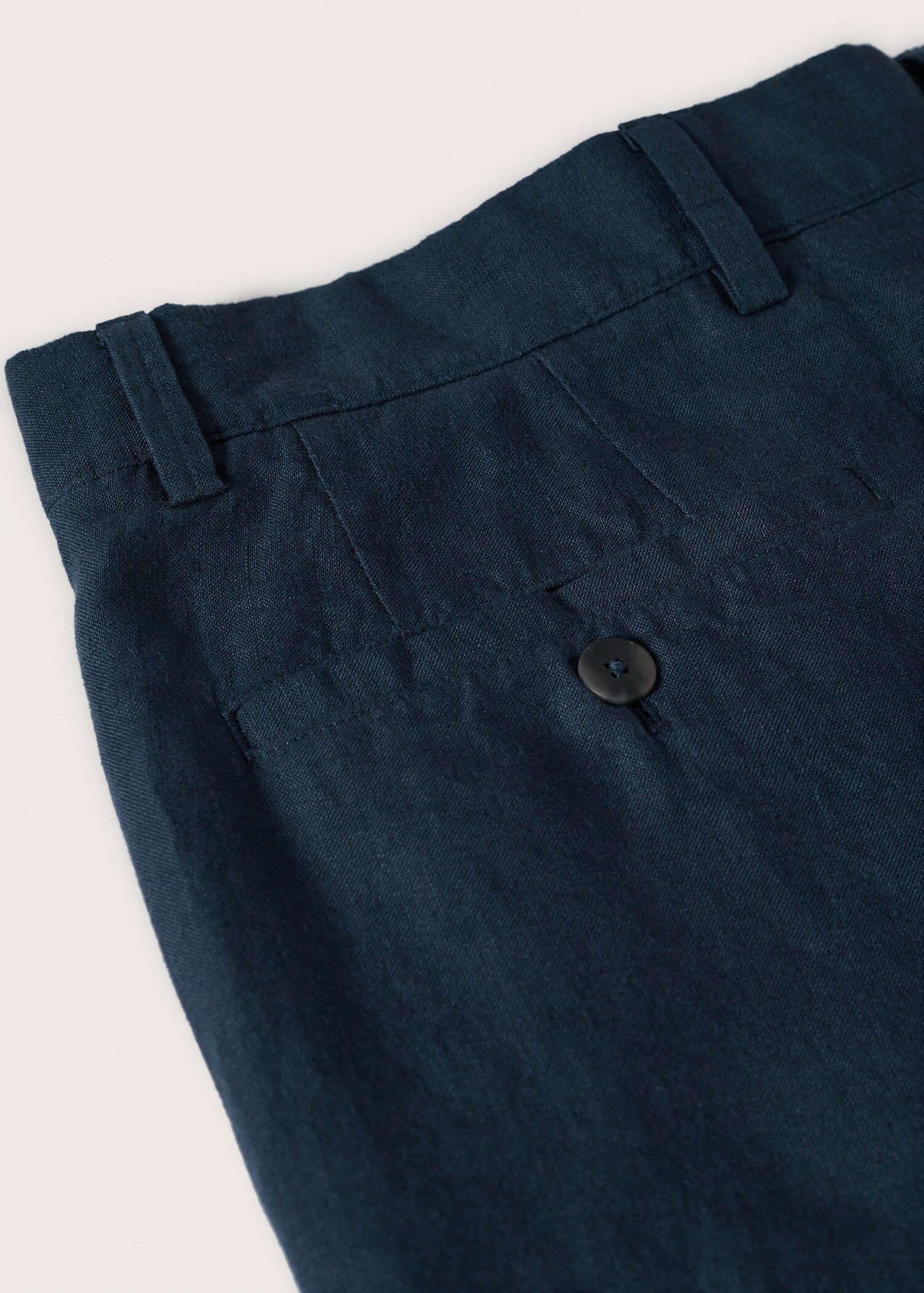 Bermudashorts aus 100 % Leinen - Detail des Artikels 8