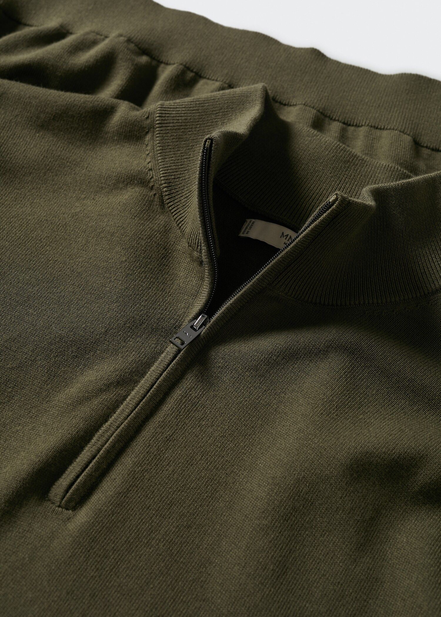 Pull-over coton zippé - Détail de l'article 8