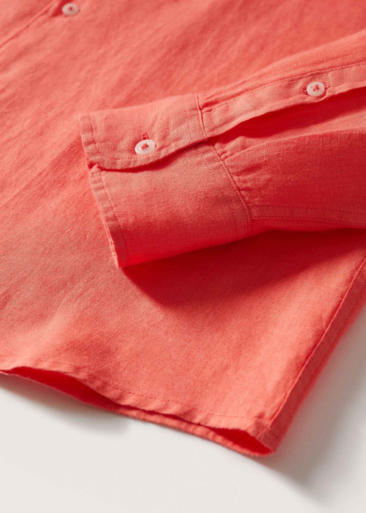 Regular-fit 100% linen shirt - Details of the article 7