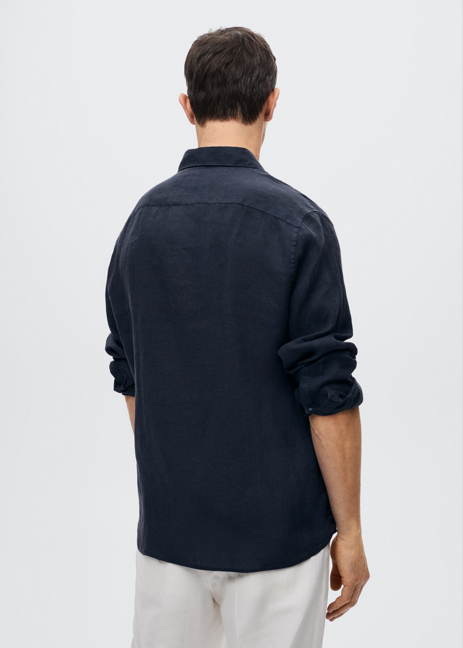 Regular-fit 100% linen shirt - Reverse of the article