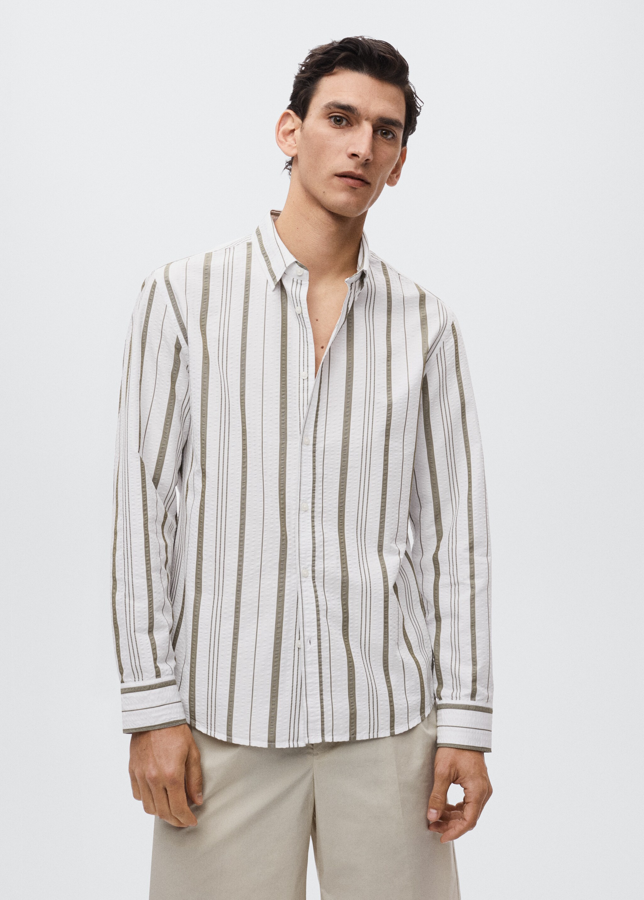 Striped seersucker shirt - Plan mediu