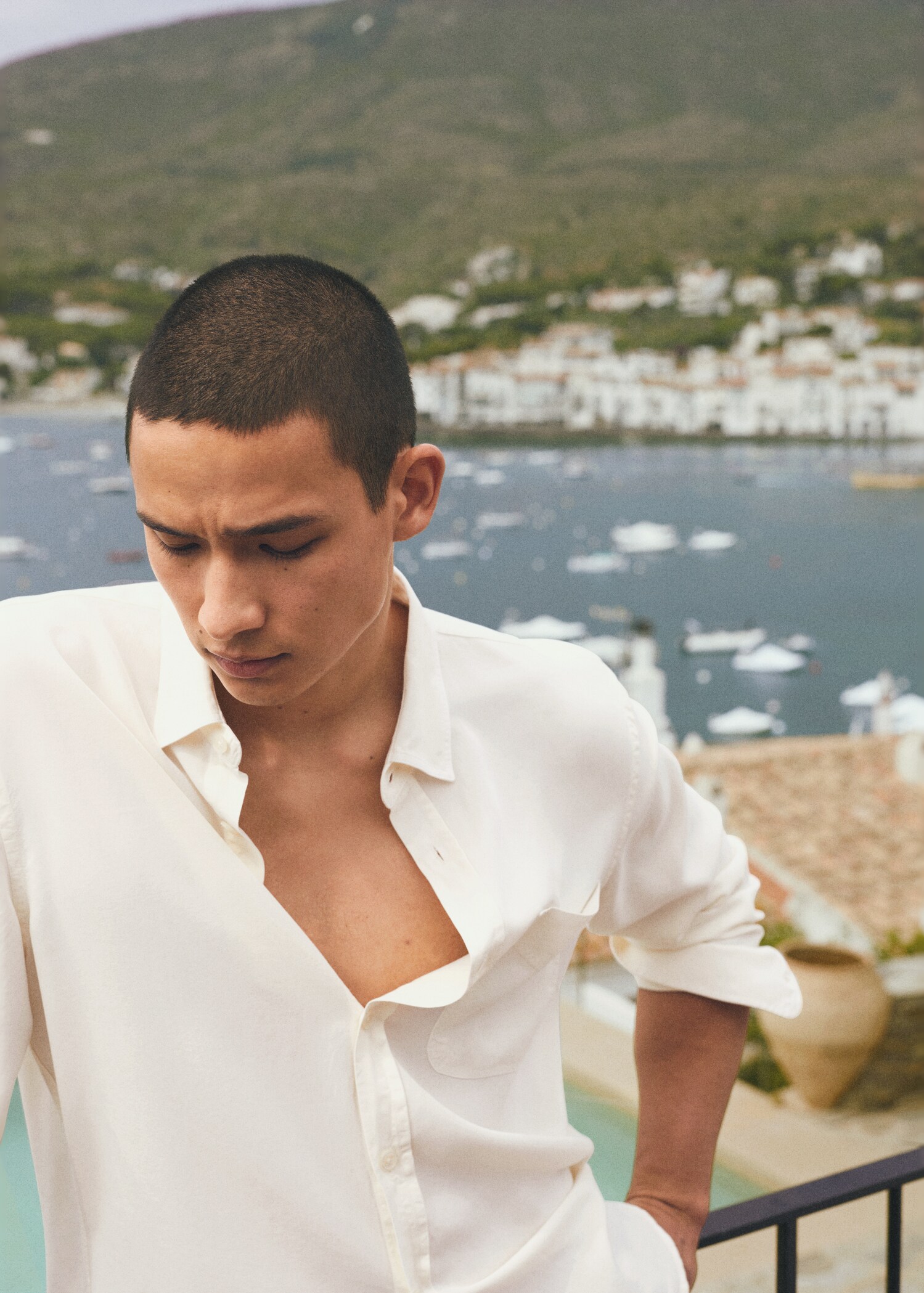 Flowy regular-fit lyocell shirt - Details of the article 5