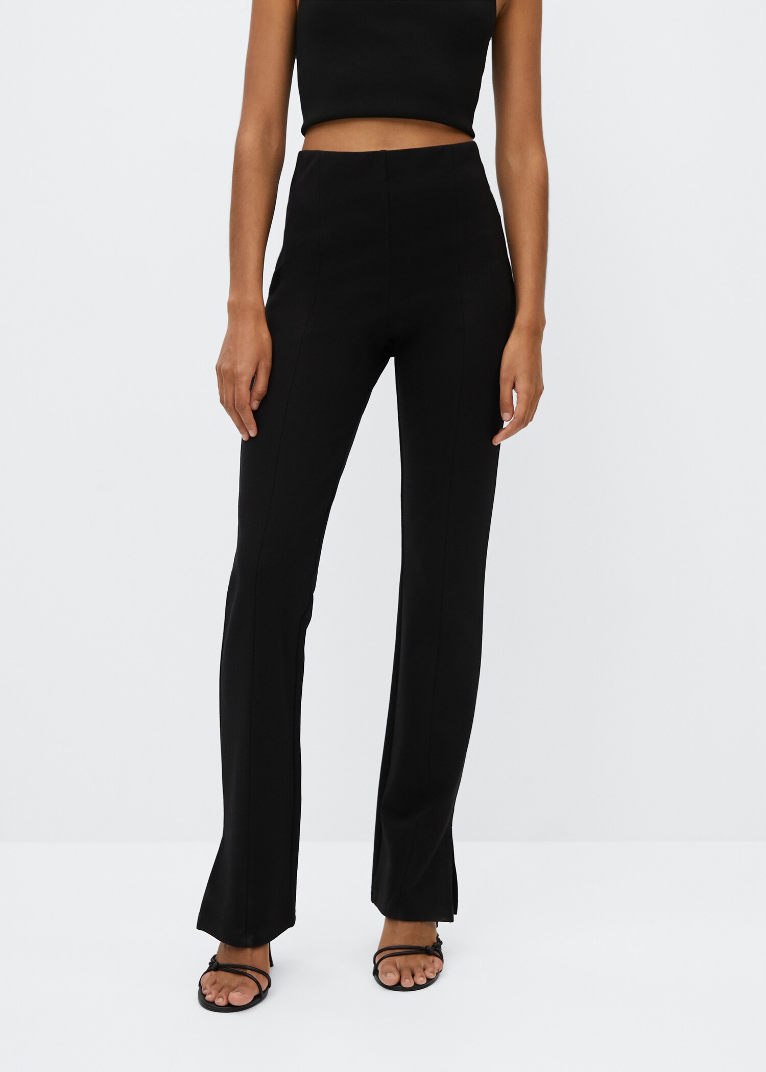 Leggings à fente en bas - Plan moyen