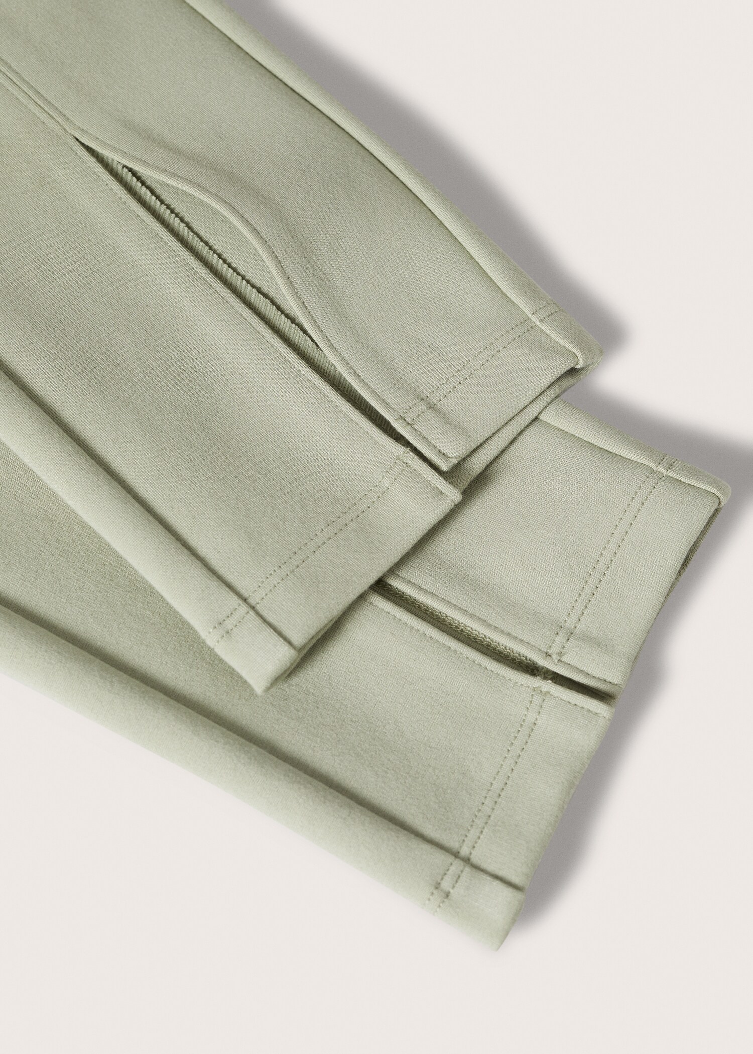 Slit hem leggings - Details of the article 8