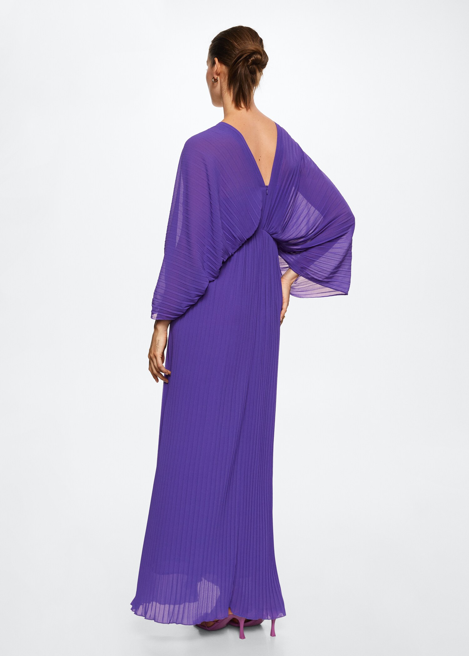 Flowy pleated dress - Reverse of the article