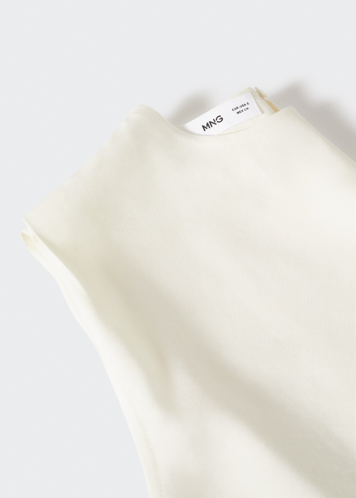 Top fluide - Détail de l'article 8
