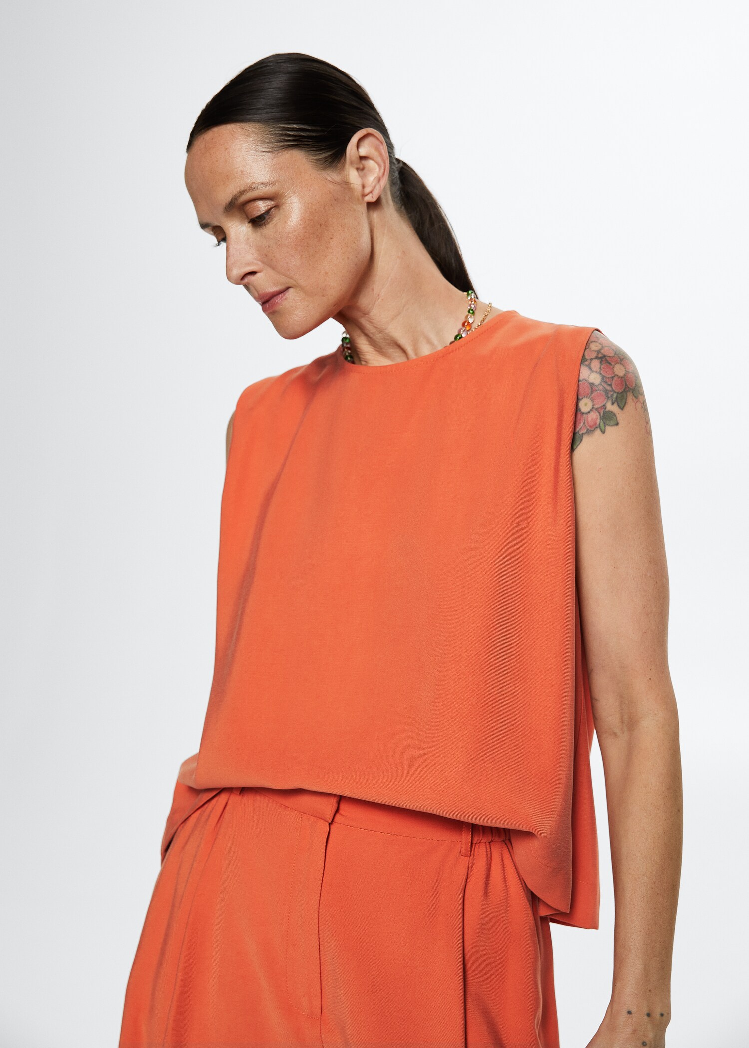Flowy top - Details of the article 1
