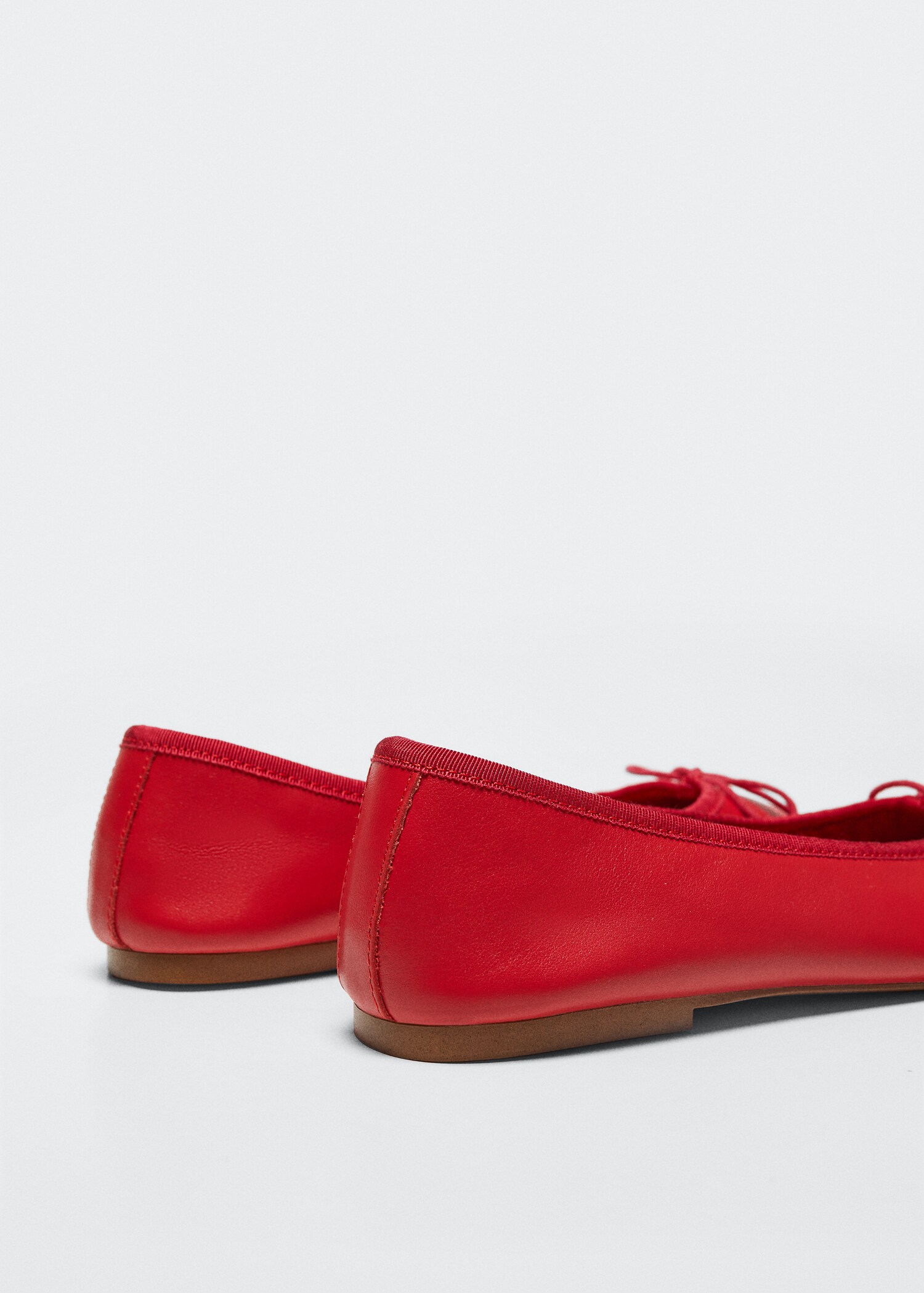 Leather ballet flats with bow - Details of the article 2