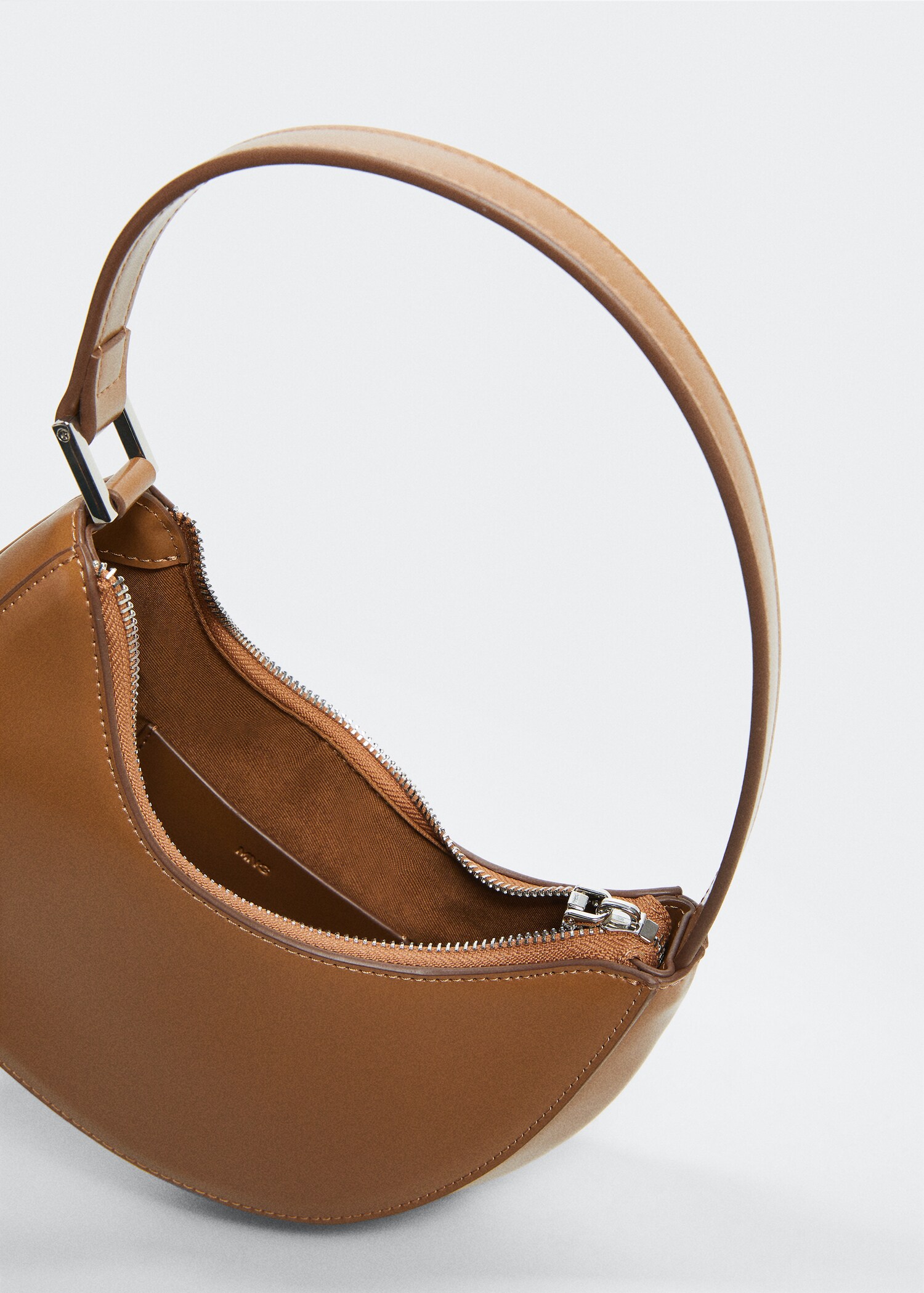 Bolso ovalado asa corta  - Detalle del artículo 2