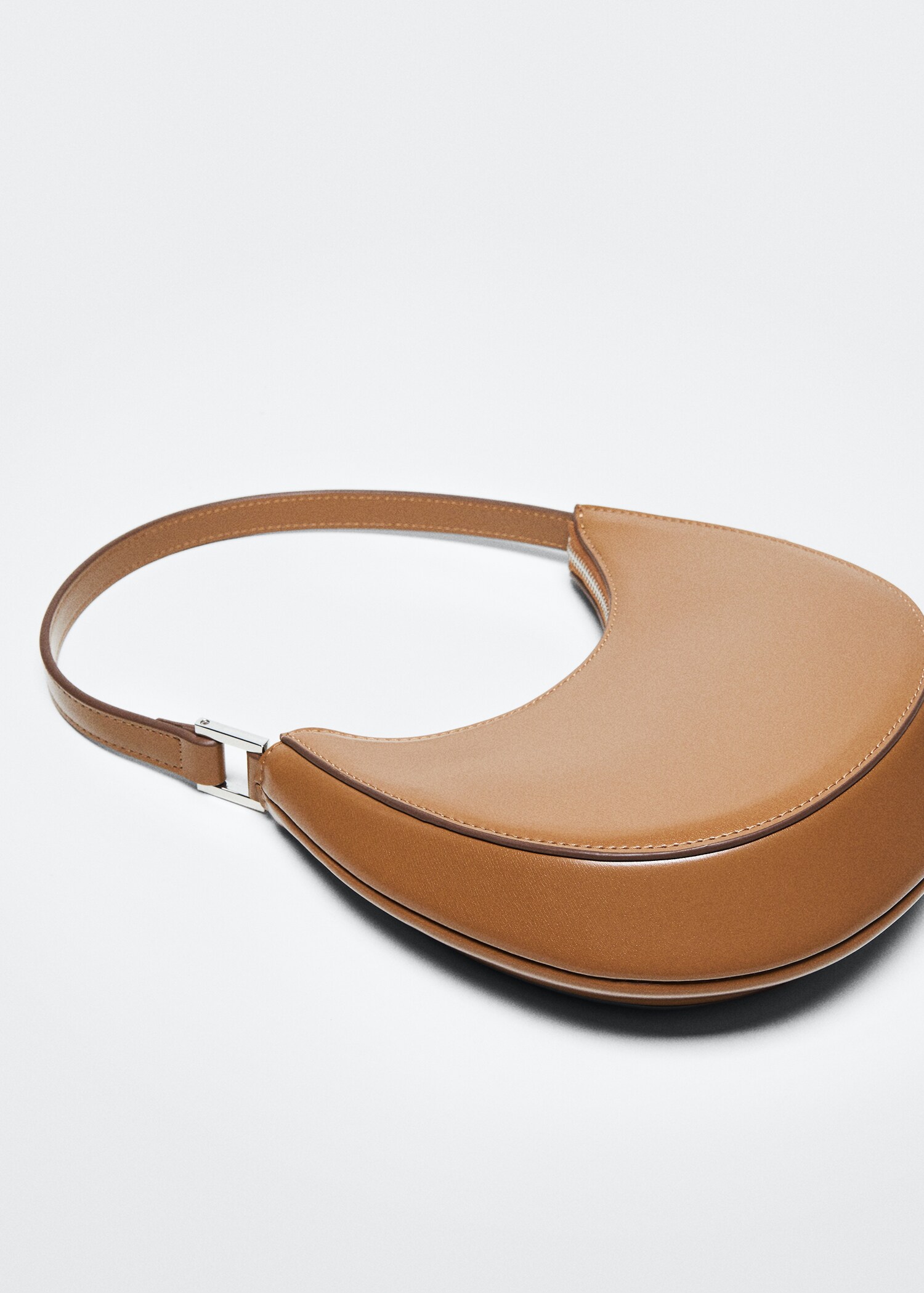 Bolso ovalado asa corta  - Detalle del artículo 3