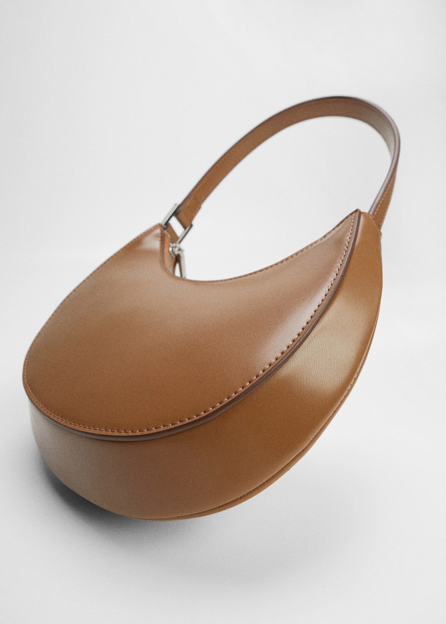 Bolso ovalado asa corta  - Detalle del artículo 5