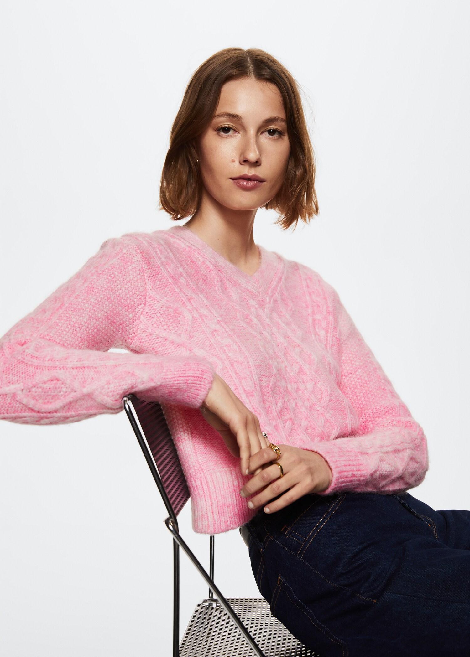 Knitted braided sweater - Details of the article 2