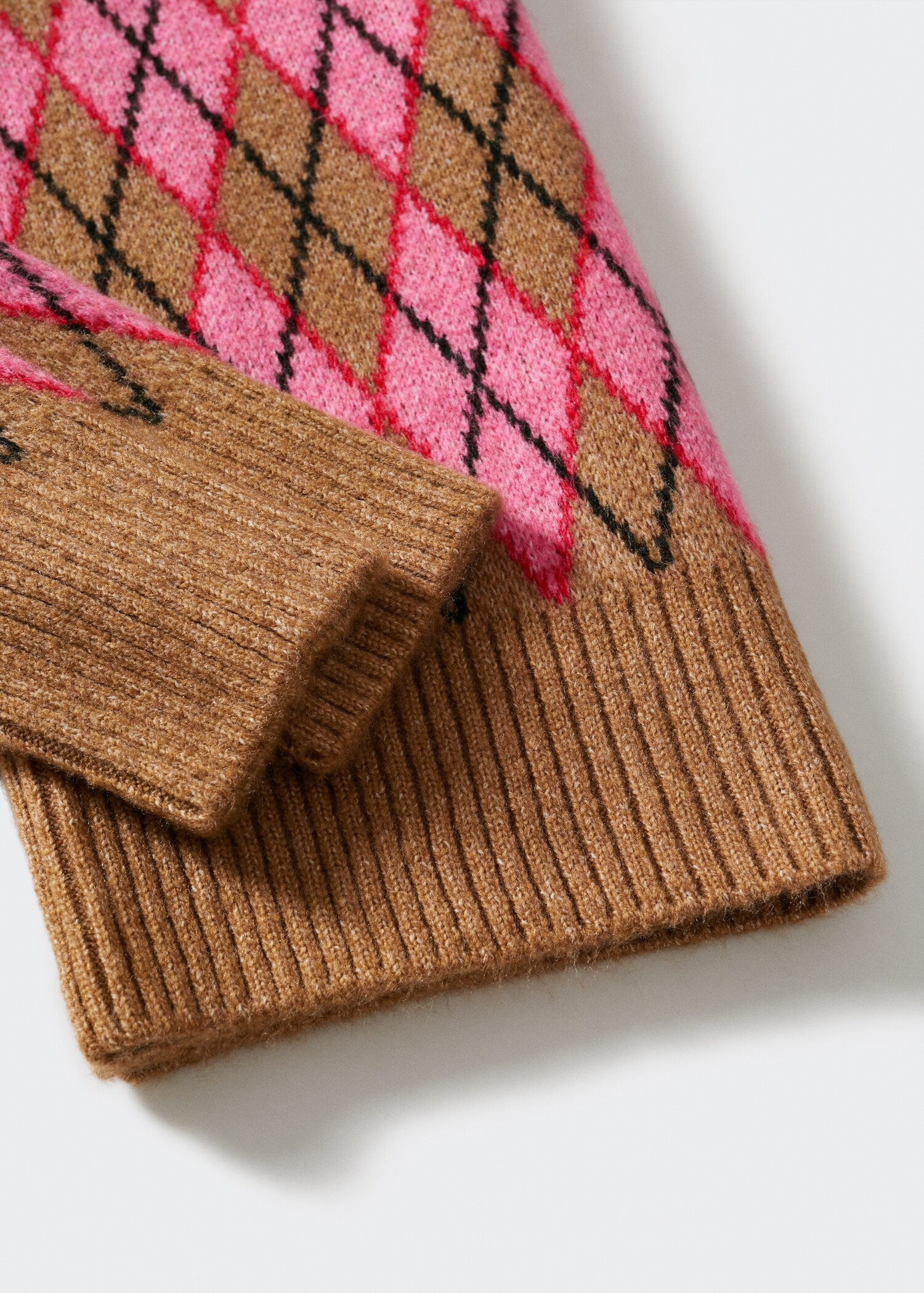 Rhombus design sweater - Details of the article 8