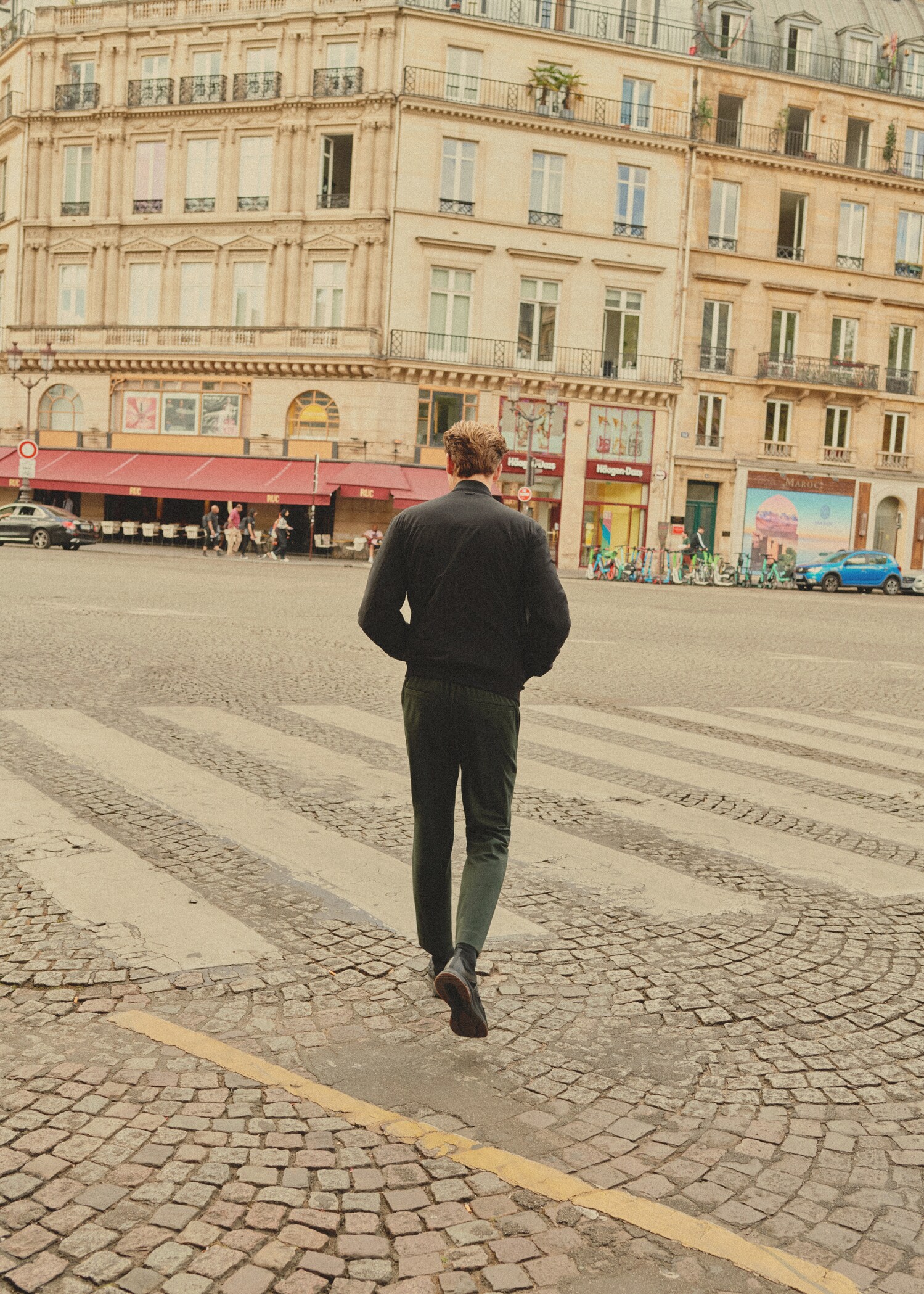 Slim fit stretch trousers - Details of the article 5