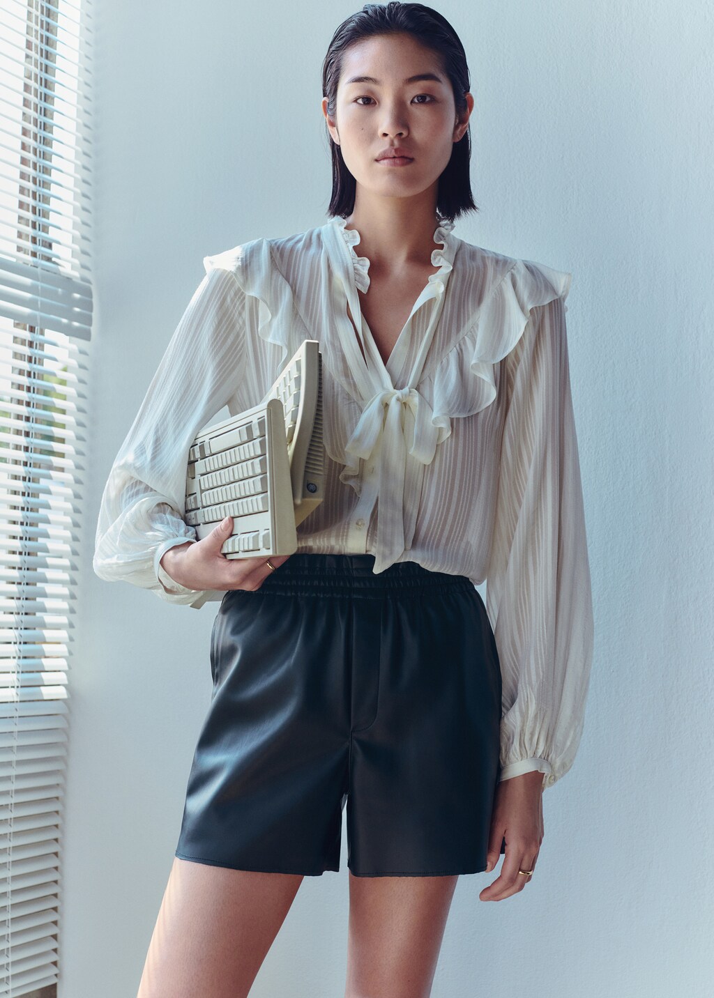 Lace flowy blouse - Women | MANGO China