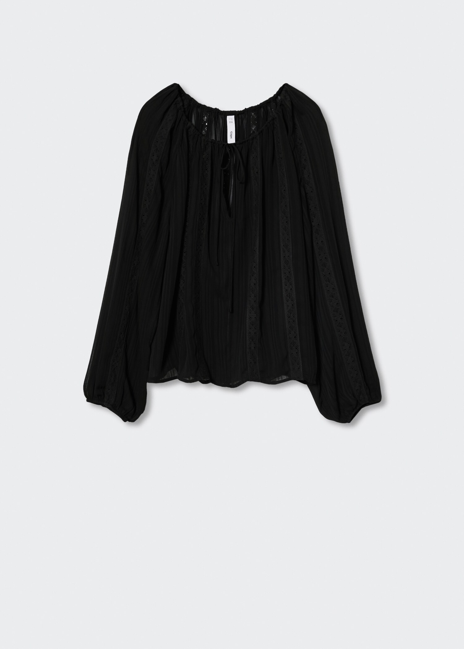 Embroidered details blouse - Article without model