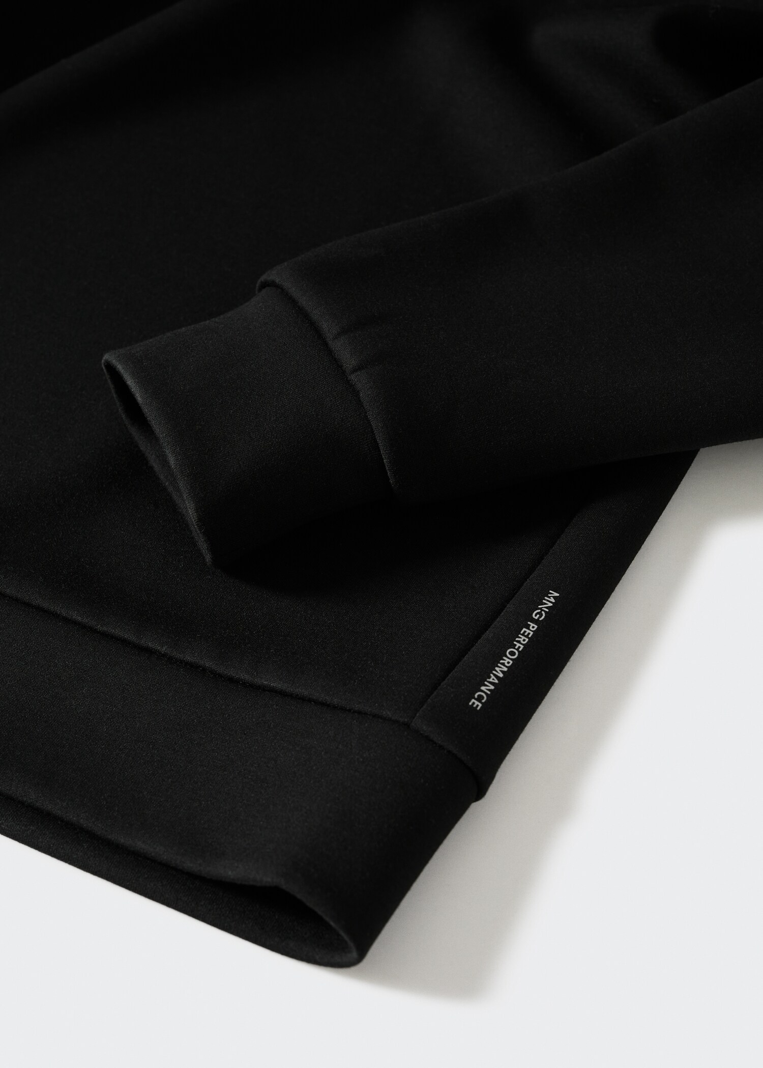 Hooded breathable sweatshirt - Details of the article 8