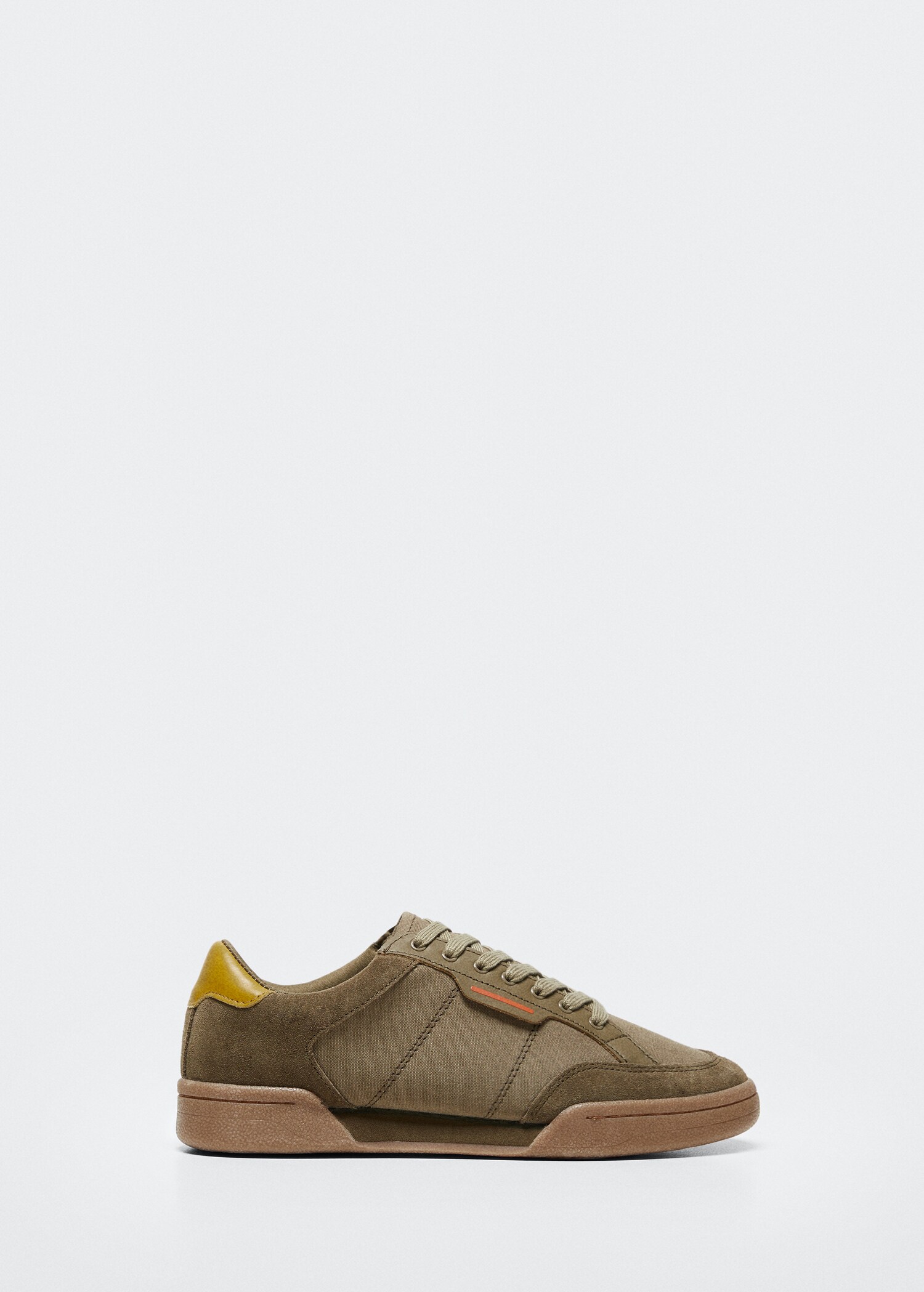 Deportiva retro piel - Artículo sin modelo