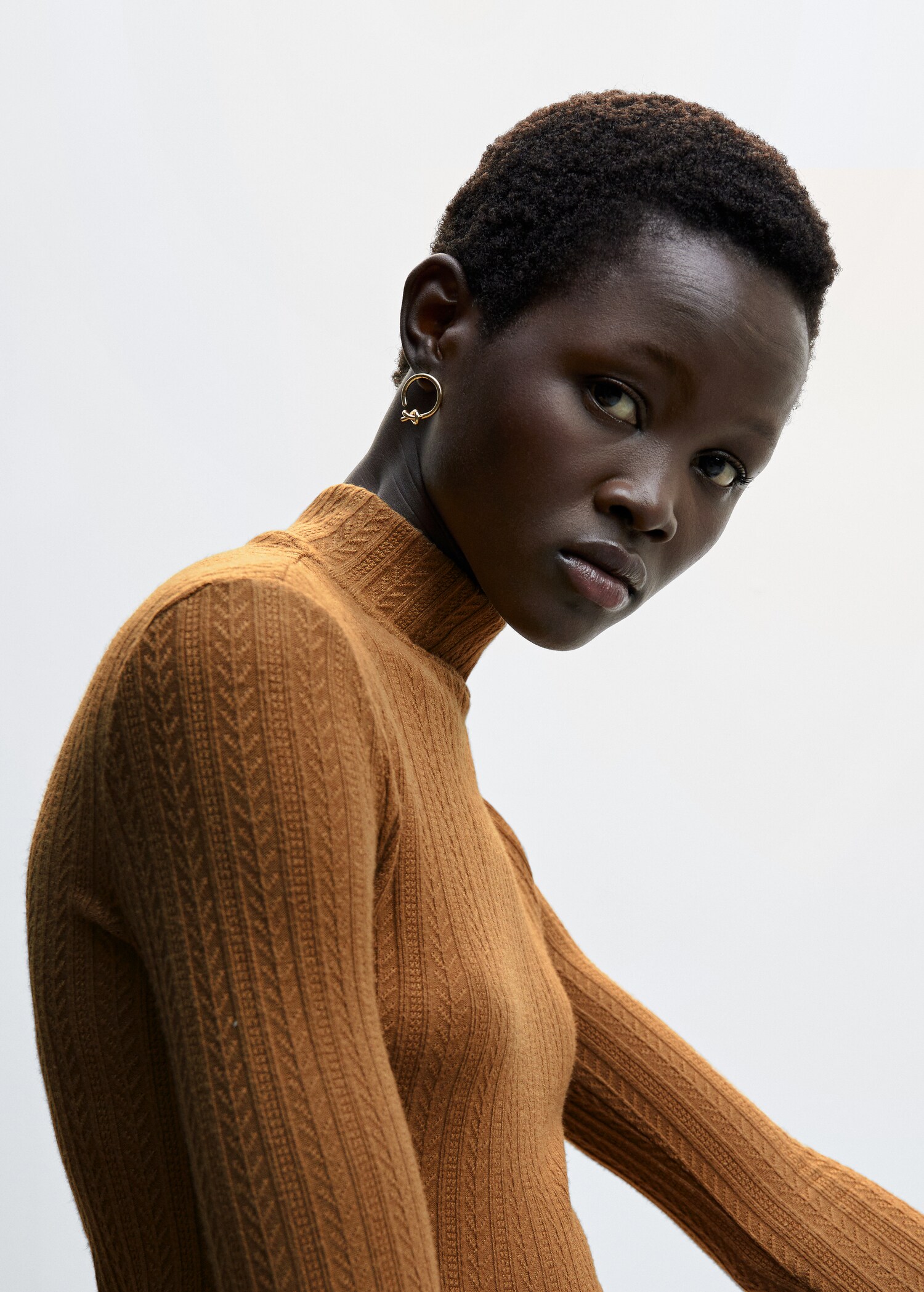 Textured knit t-shirt - Details of the article 1