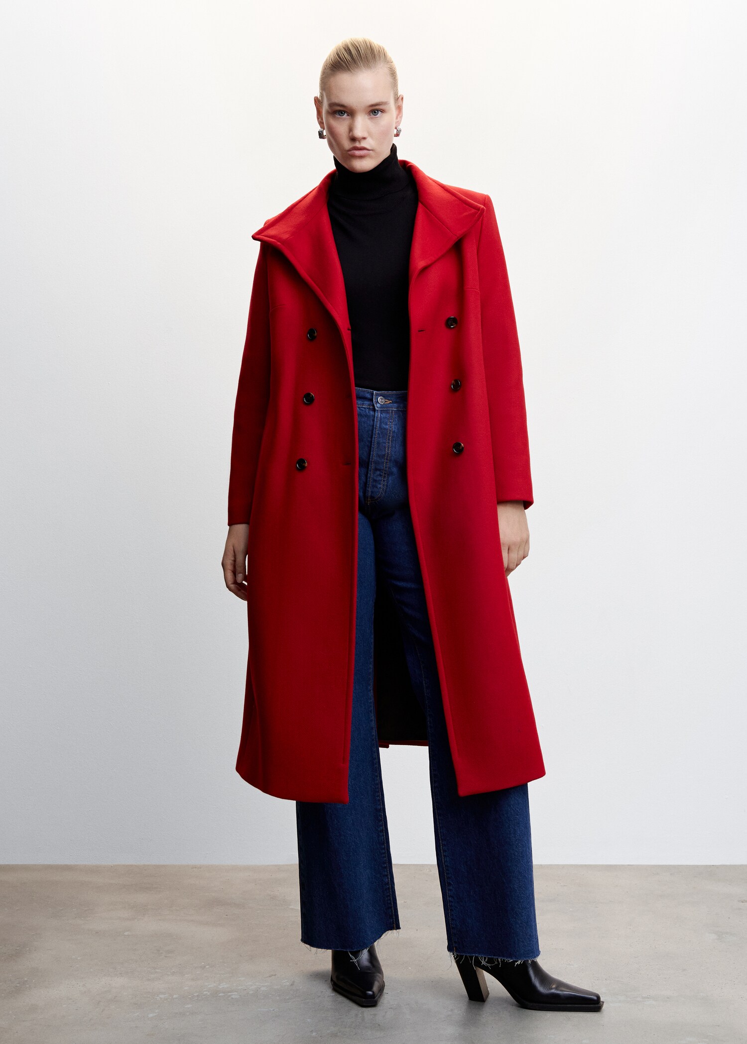 Woollen coat with belt - Details of the article 3