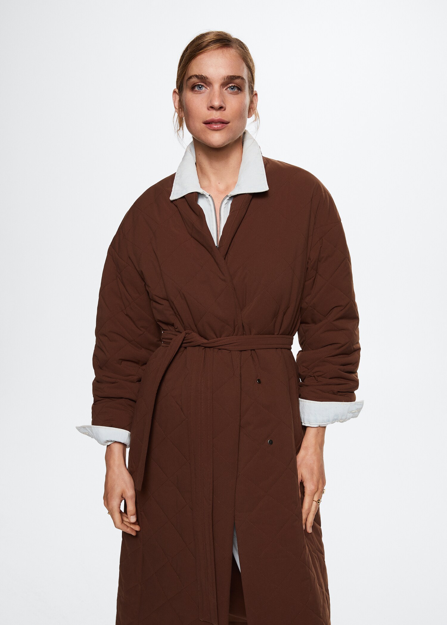 Anoraque acolchoado oversized - Plano médio