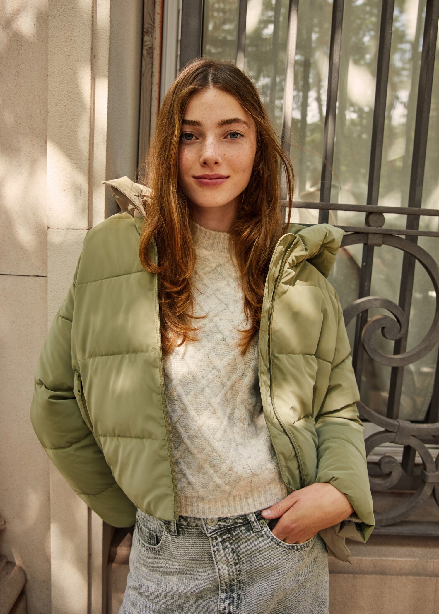 Side-zip quilted coat - Details of the article 5