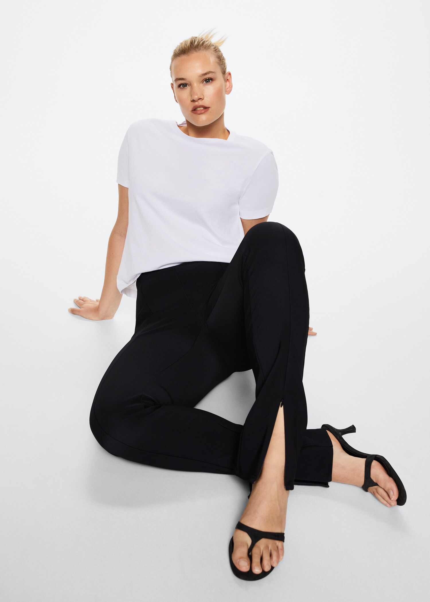 Slit hem leggings - Details of the article 4