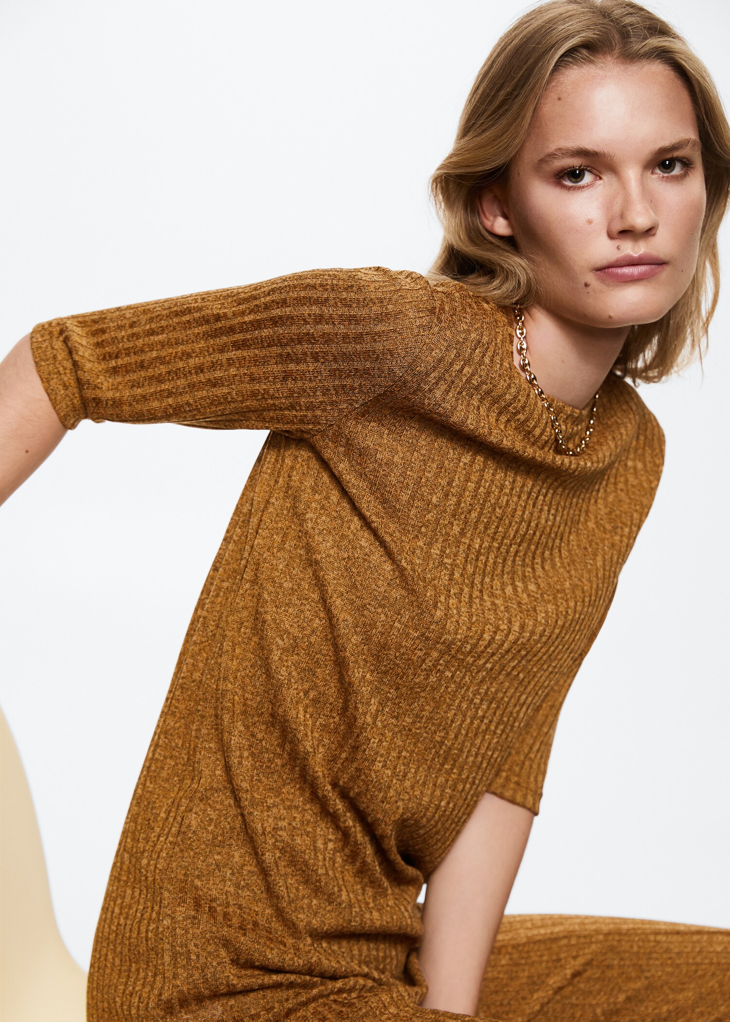 Ribbed  knit t-shirt - Details of the article 2