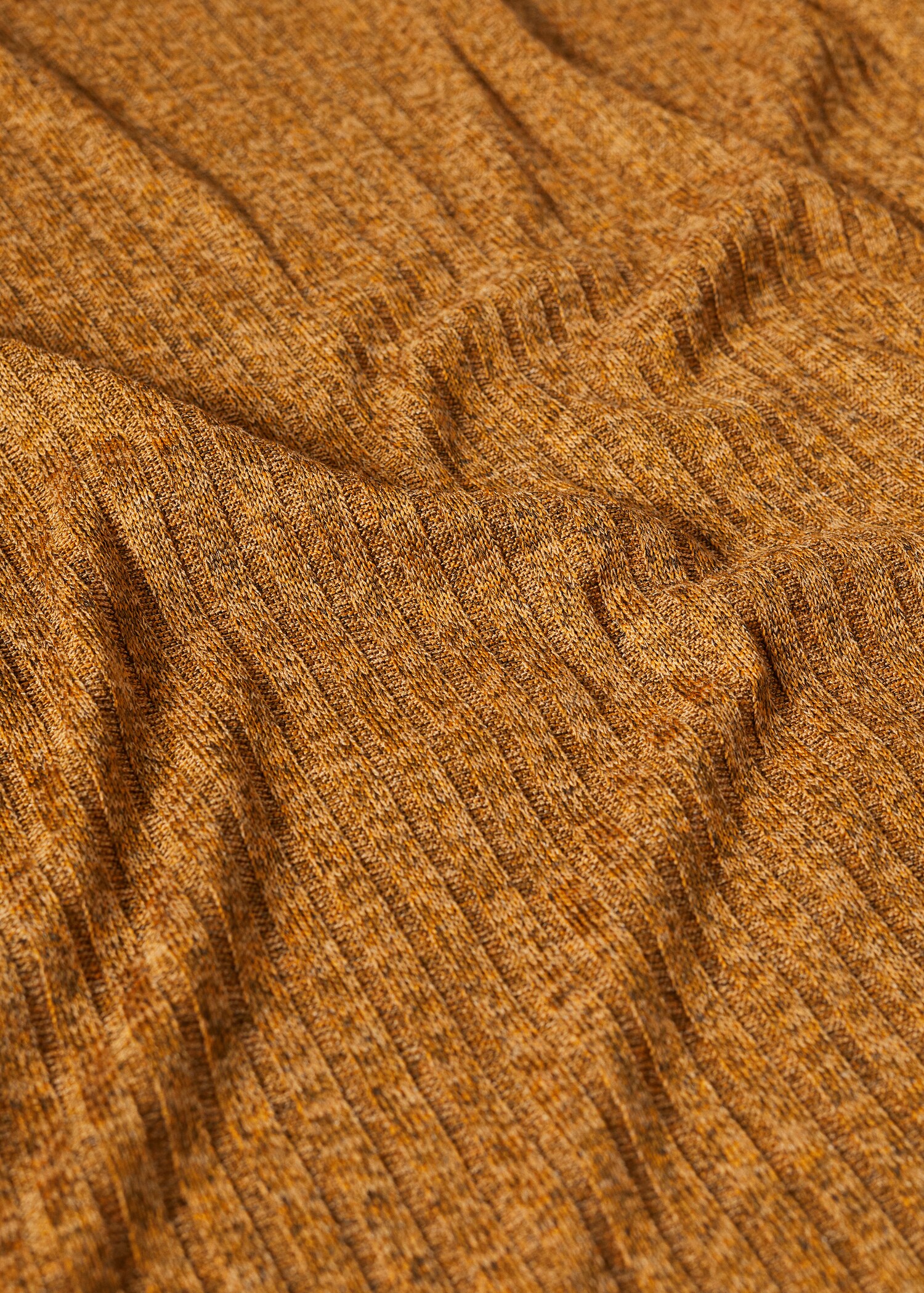 Ribbed  knit t-shirt - Details of the article 8