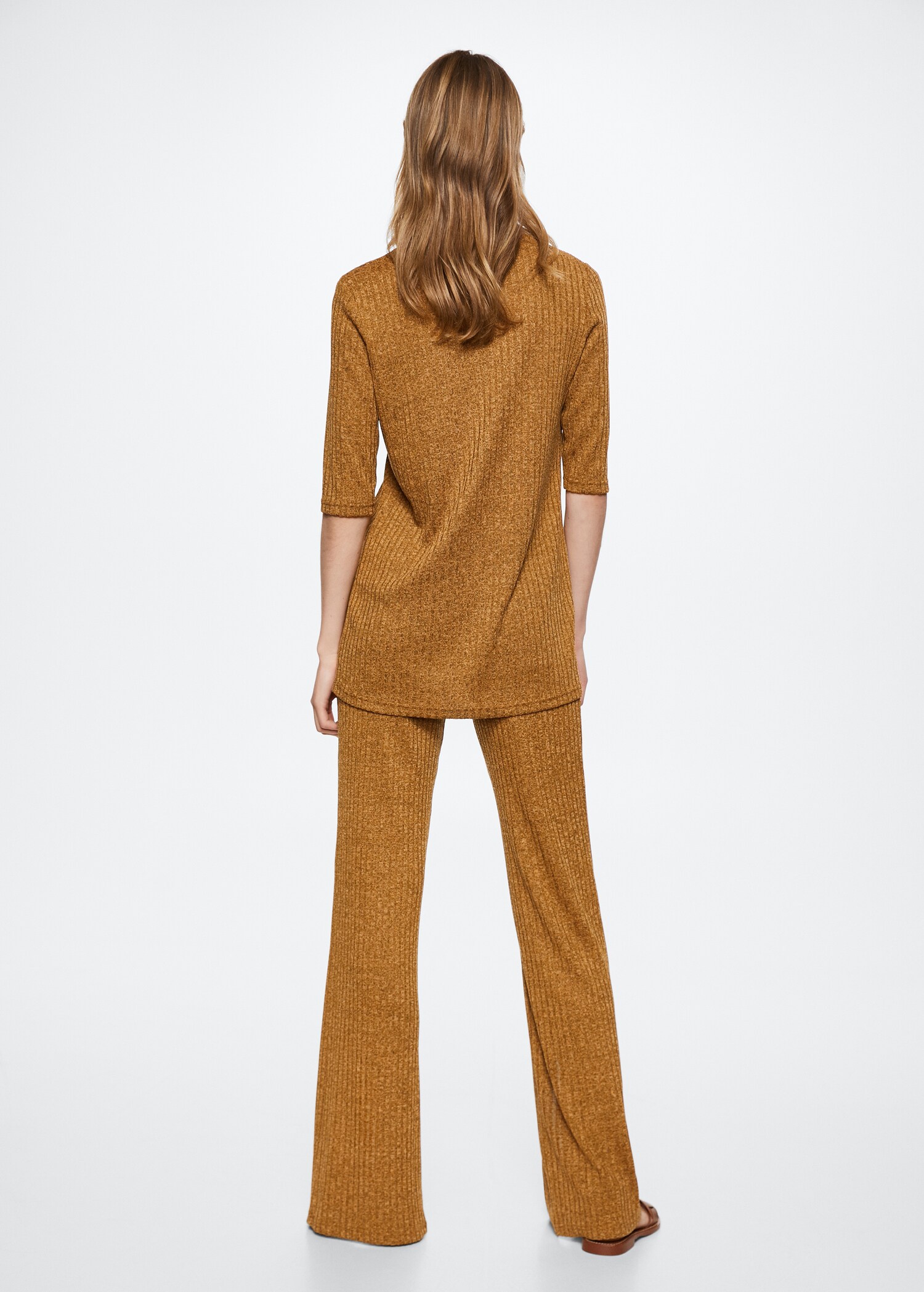 Ribbed  knit t-shirt - Reverse of the article