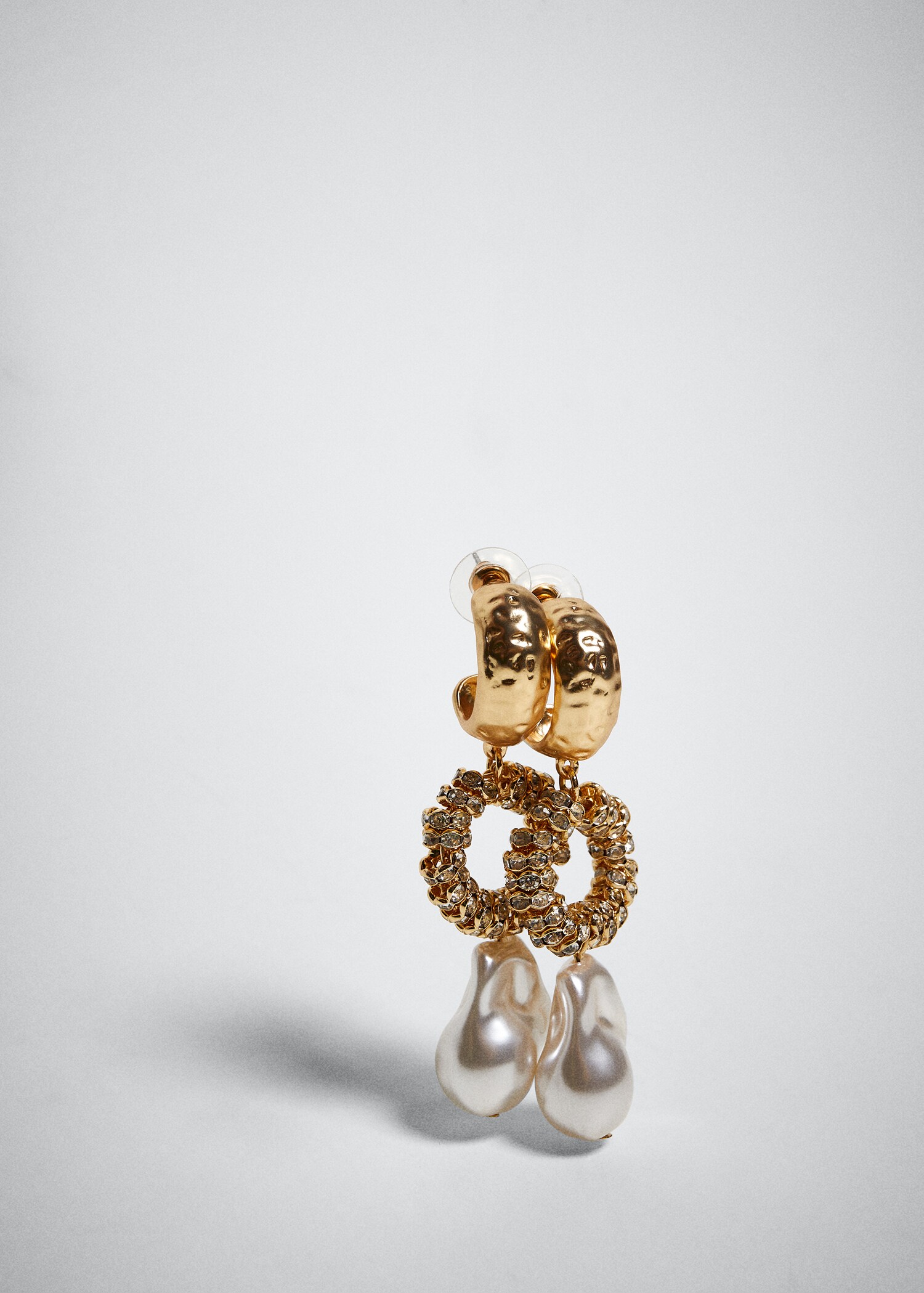 Pearl-effect crystal earrings - Details of the article 2