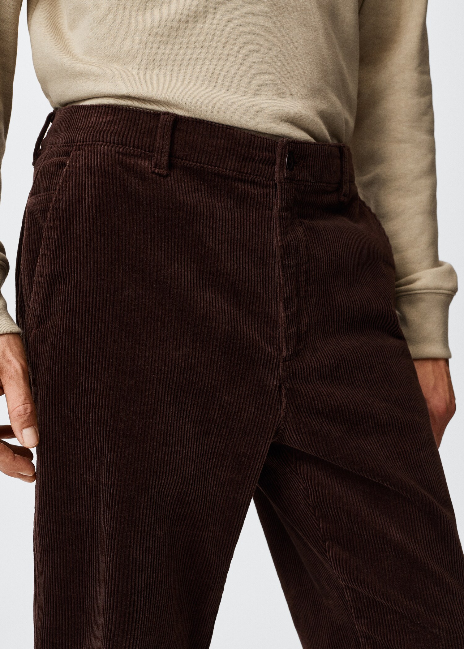 Corduroy jogger trousers - Details of the article 1