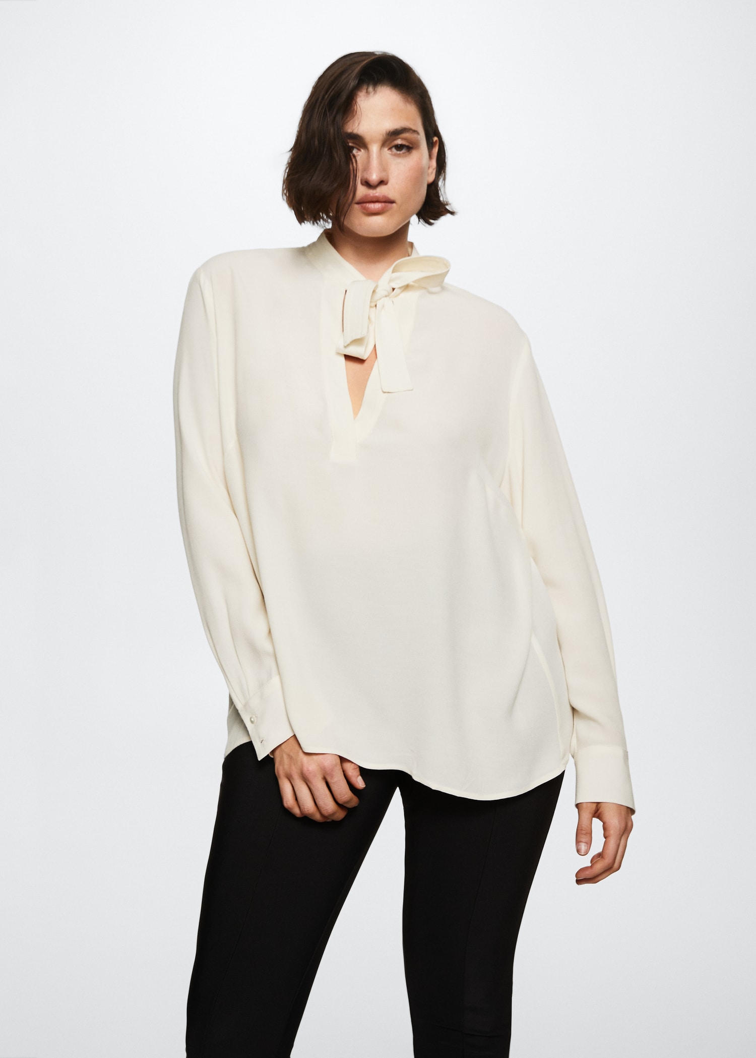 Blusa lazo cuello - Detalle del artículo 5