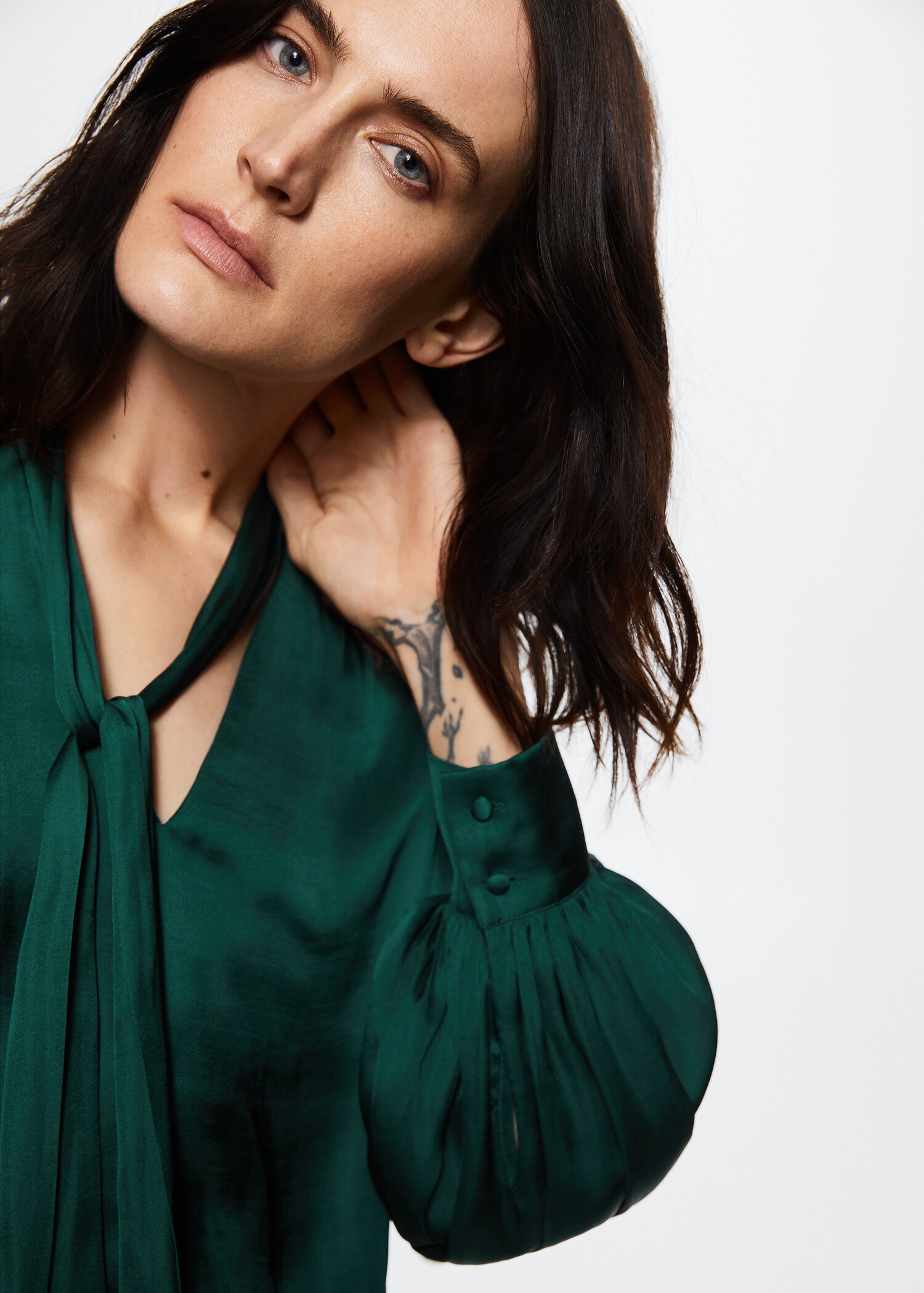 Lace flowy blouse - Details of the article 1