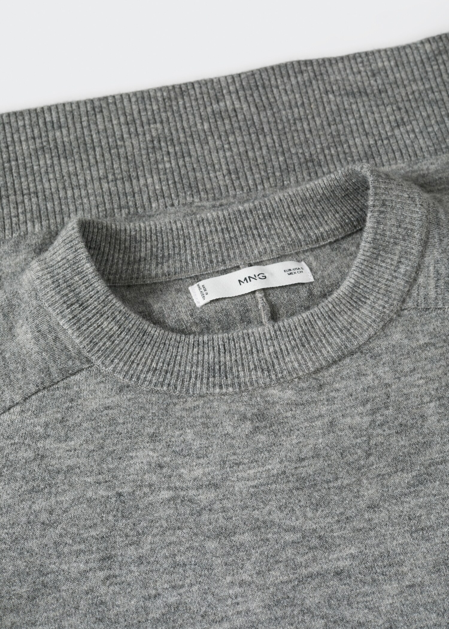 Cotton-linen round-neck knitted sweater - Details of the article 8
