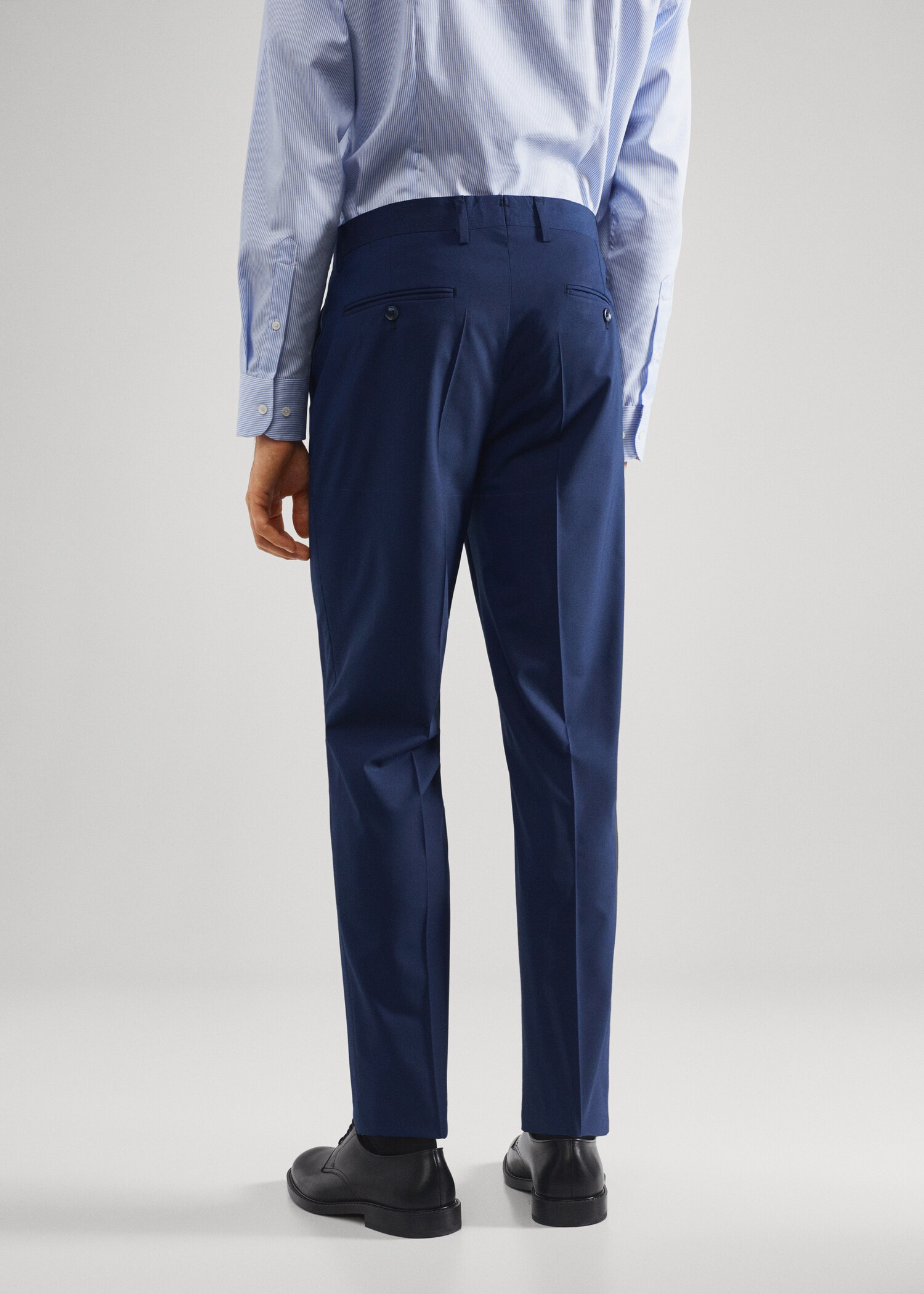 Spodnie garniturowe slim fit - Tylna strona artykułu