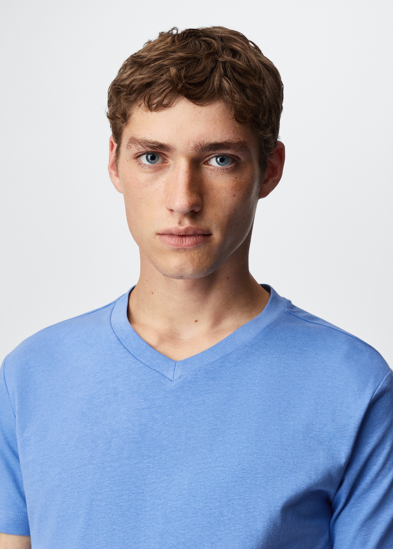 Sustainable cotton basic T-shirt - Details of the article 1
